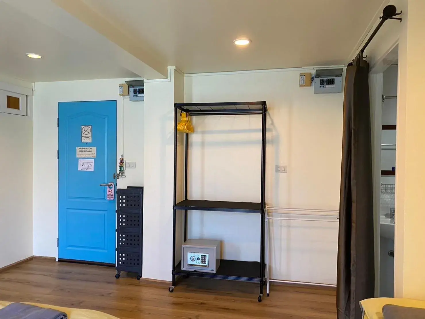 Roof View Place Roof View Place