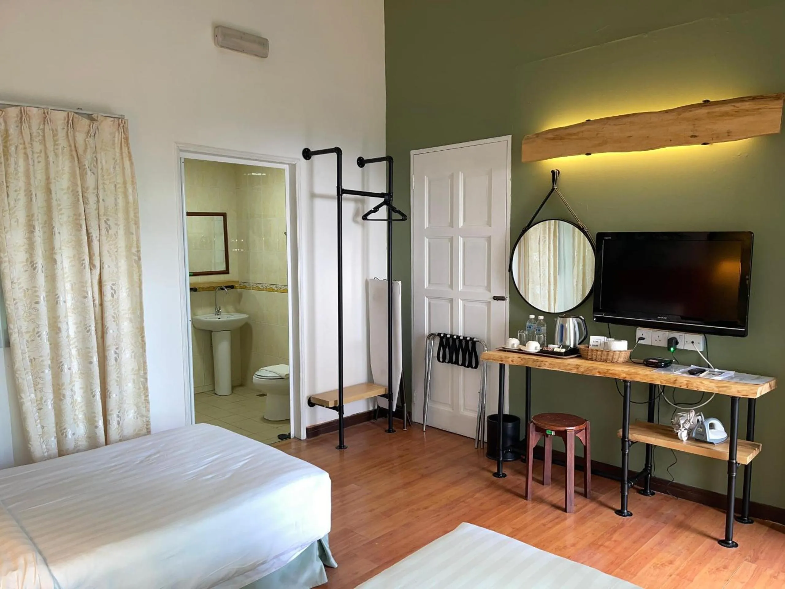 Bed in Perkasa Hotel Mt Kinabalu