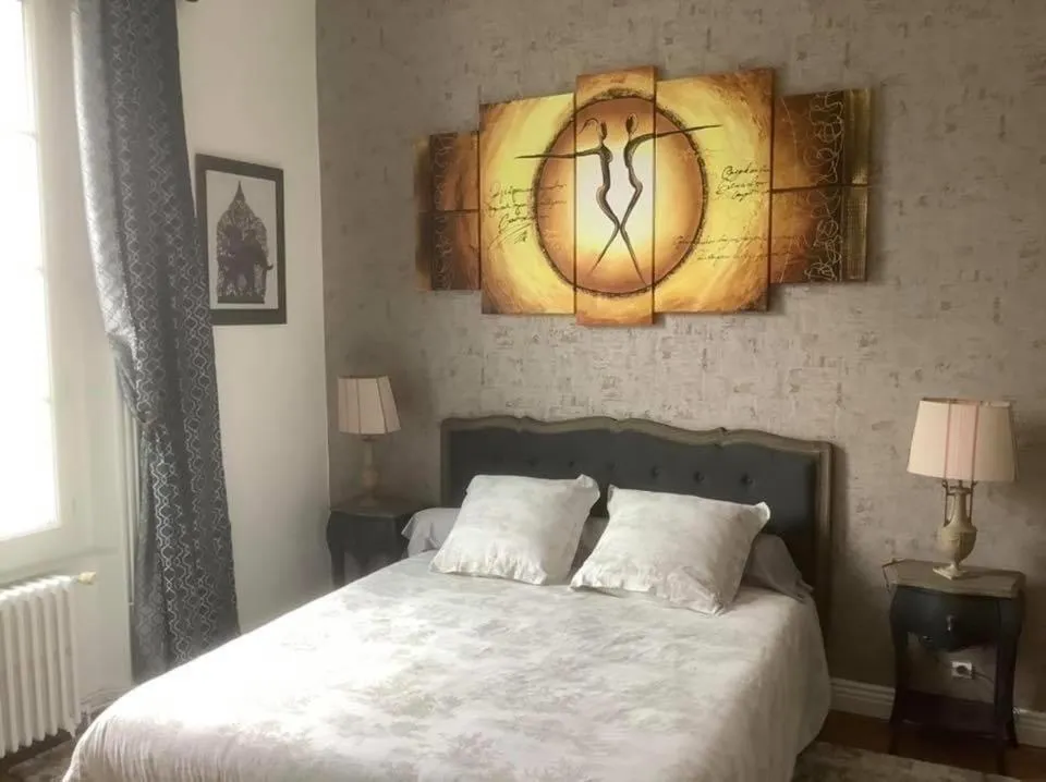 Bedroom, Bed in Les Tuileries de Chanteloup