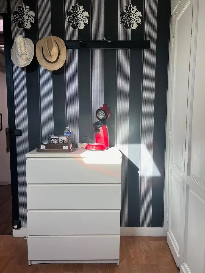 Bedroom in Les Tuileries de Chanteloup