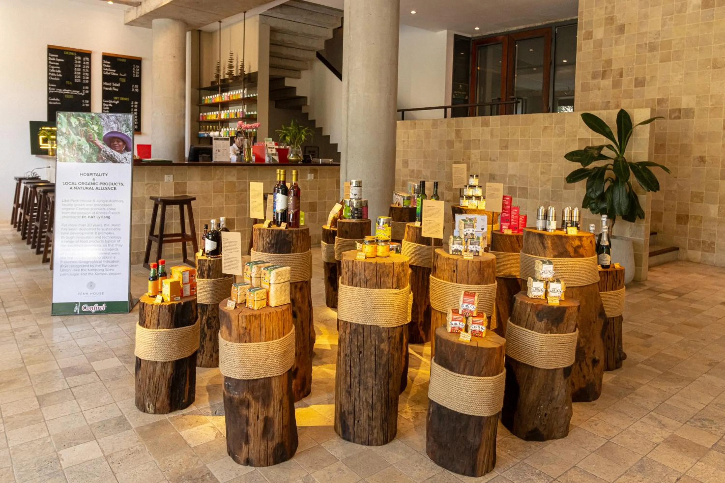 Lobby or reception in Penh House Hotel