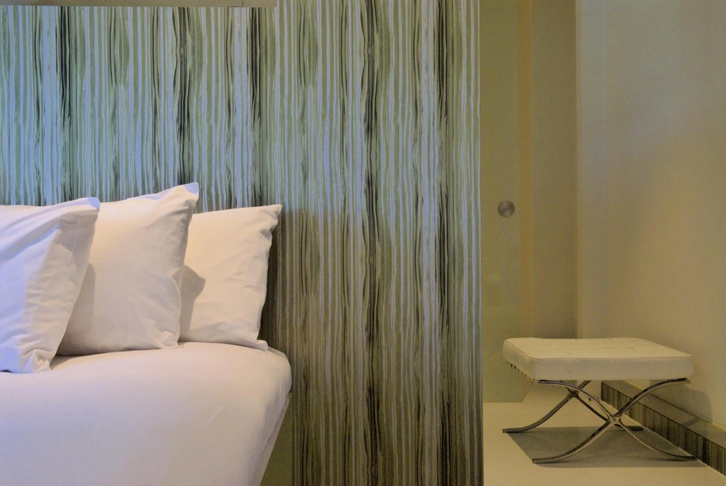 Decorative detail in Citrus Hotel Cheltenham by Compass Hospitality