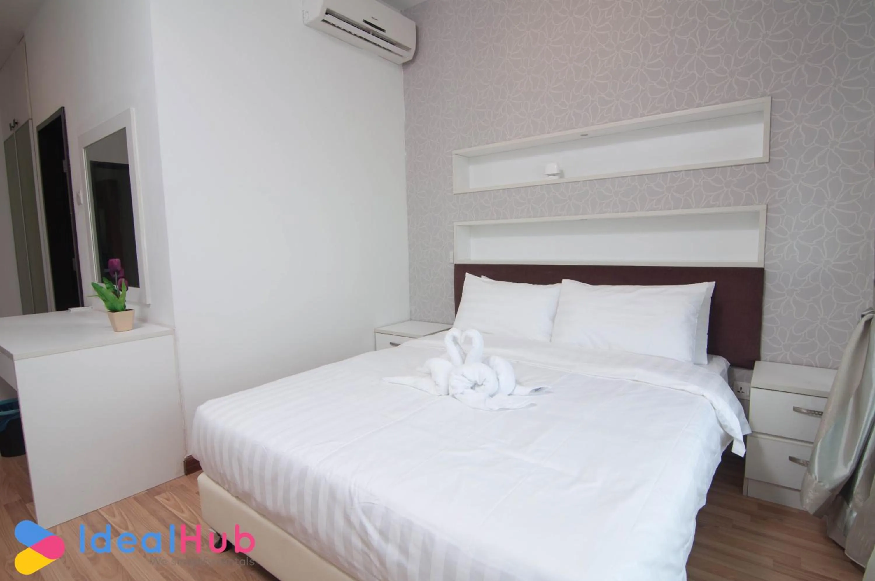 Bed in Shaftsbury Cyberjaya by IdealHub