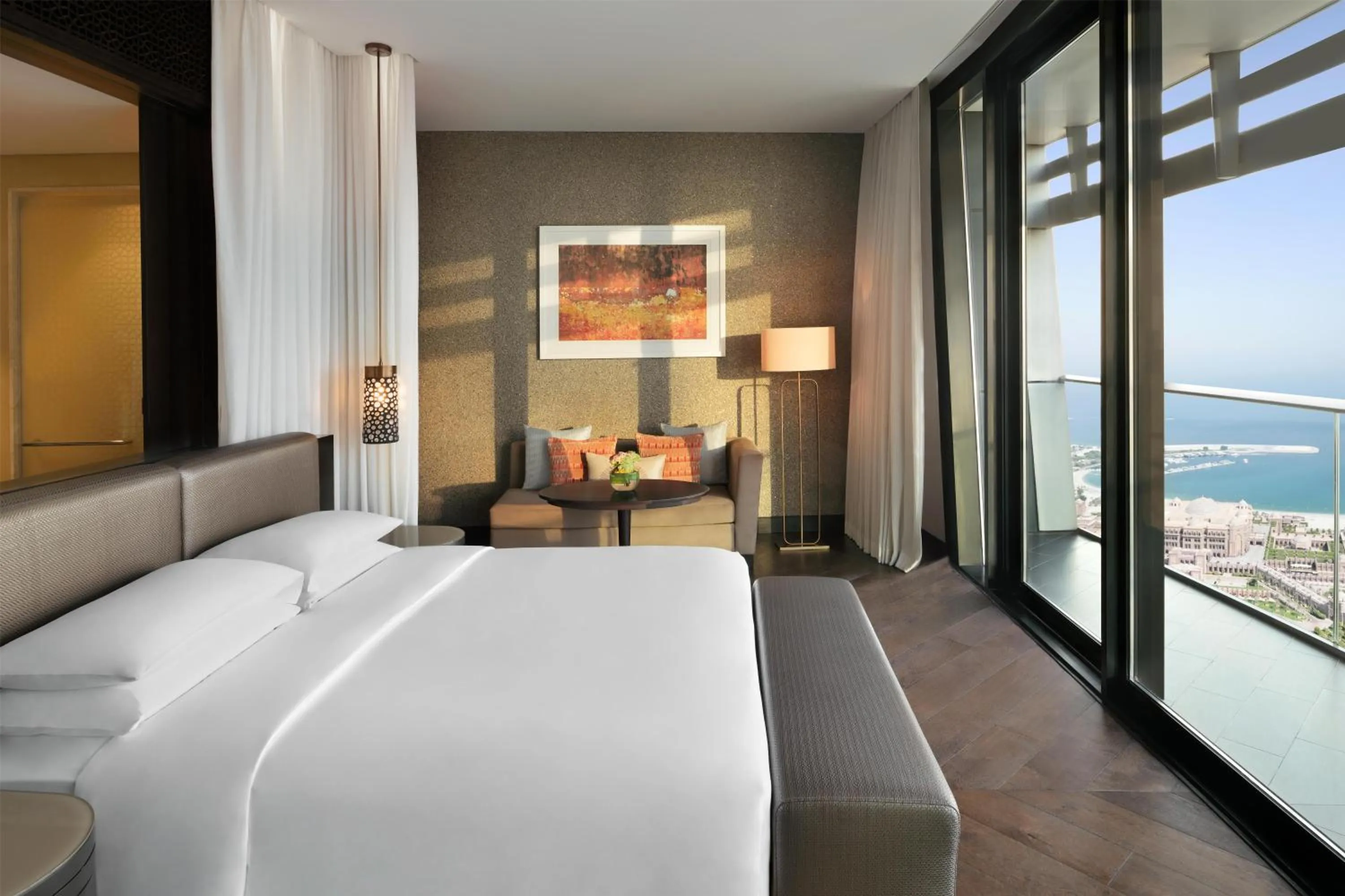 Photo of the whole room, Bed in Grand Hyatt Abu Dhabi Hotel & Residences Emirates Pearl