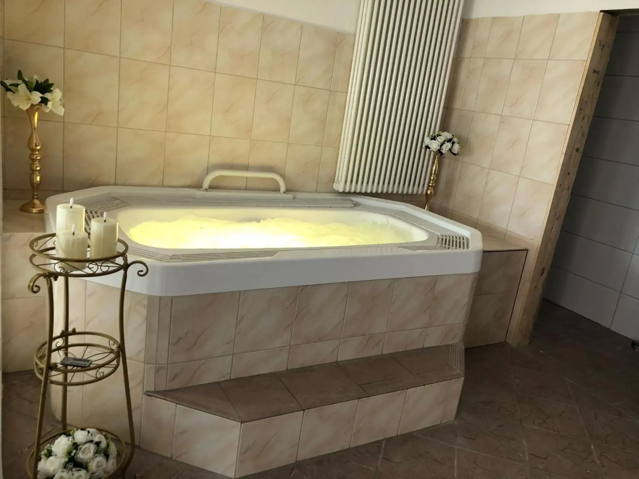 Suite with Hot Tub in Vier Jahreszeiten Bensersiel Suite with Hot Tub in Vier Jahreszeiten Bensersiel