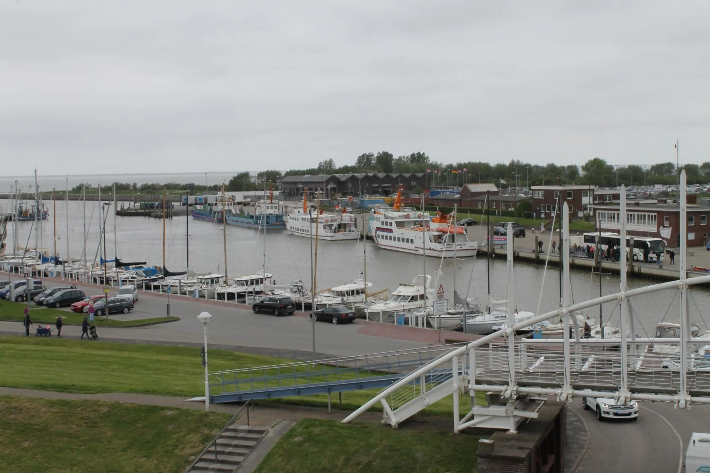 Vier Jahreszeiten Bensersiel