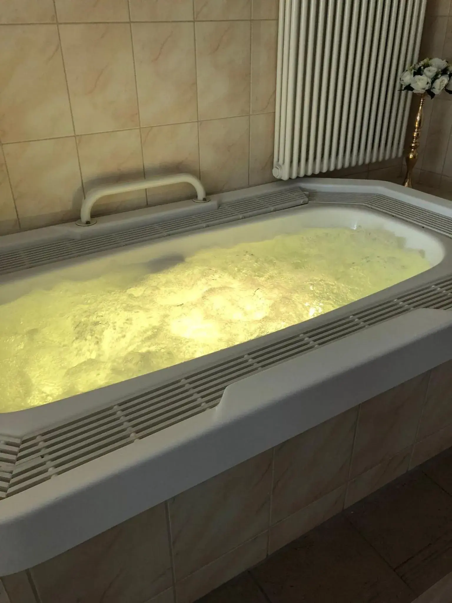 Suite with Hot Tub in Vier Jahreszeiten Bensersiel Suite with Hot Tub in Vier Jahreszeiten Bensersiel