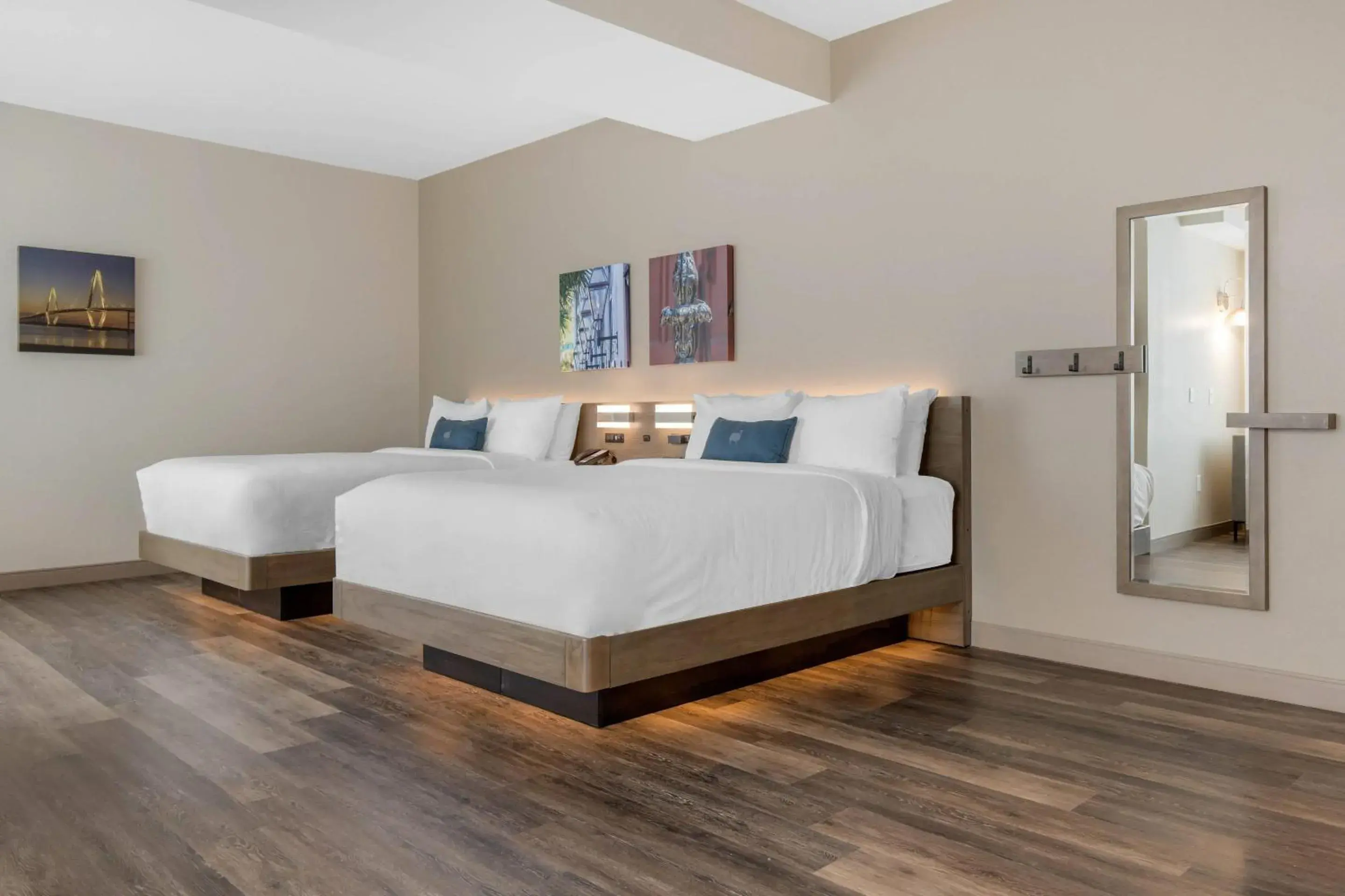 Bedroom, Bed in Cambria Hotel Mount Pleasant - Charleston Bedroom, Bed in Cambria Hotel Mount Pleasant - Charleston