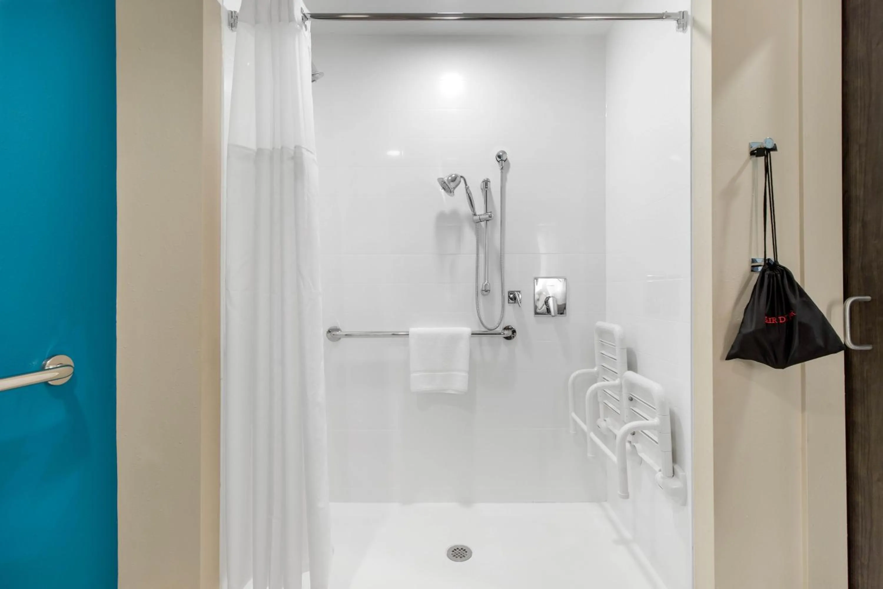 Bathroom in Cambria Hotel Mount Pleasant - Charleston