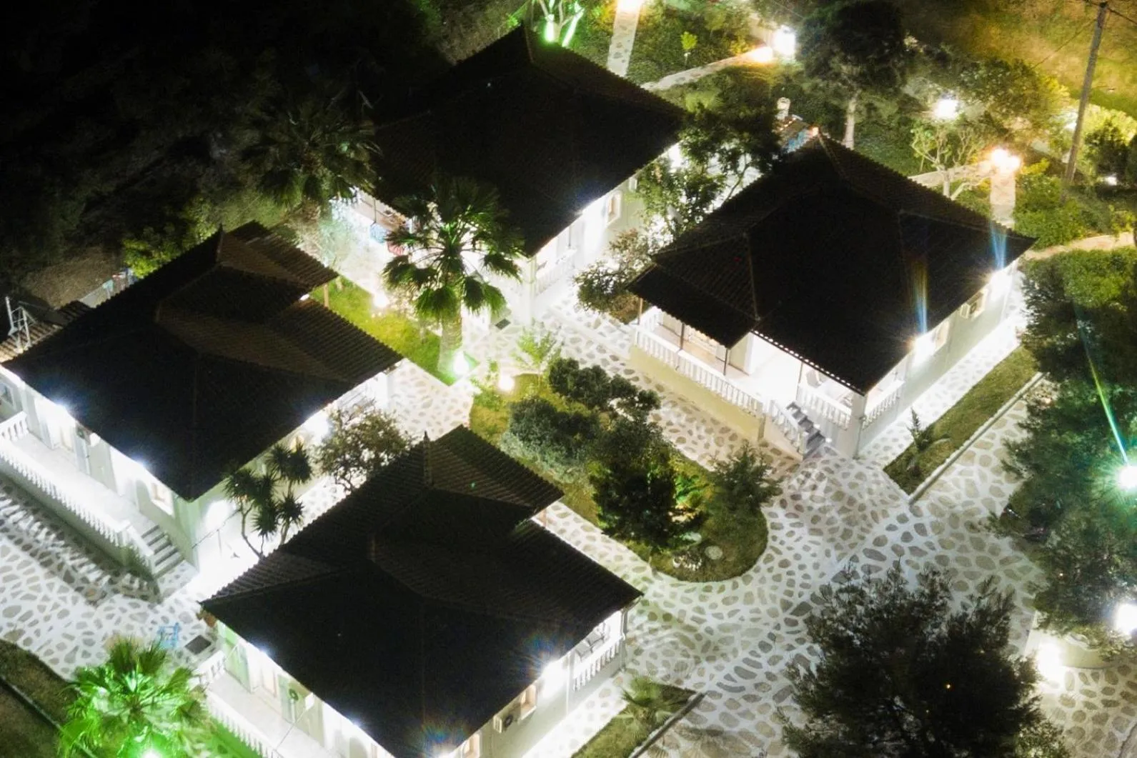 Property building in Villas Margaris