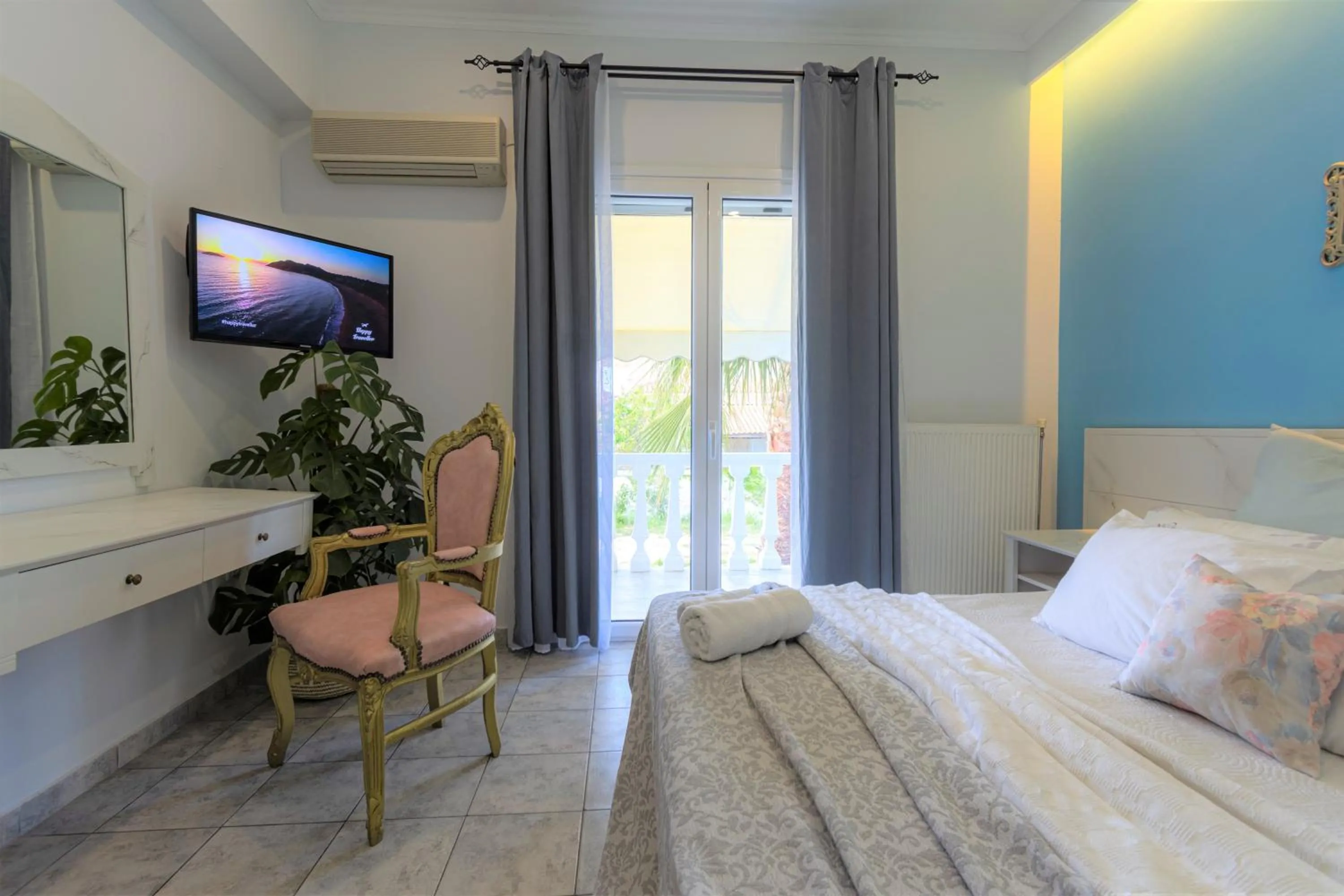 Bedroom, Bed in Villas Margaris