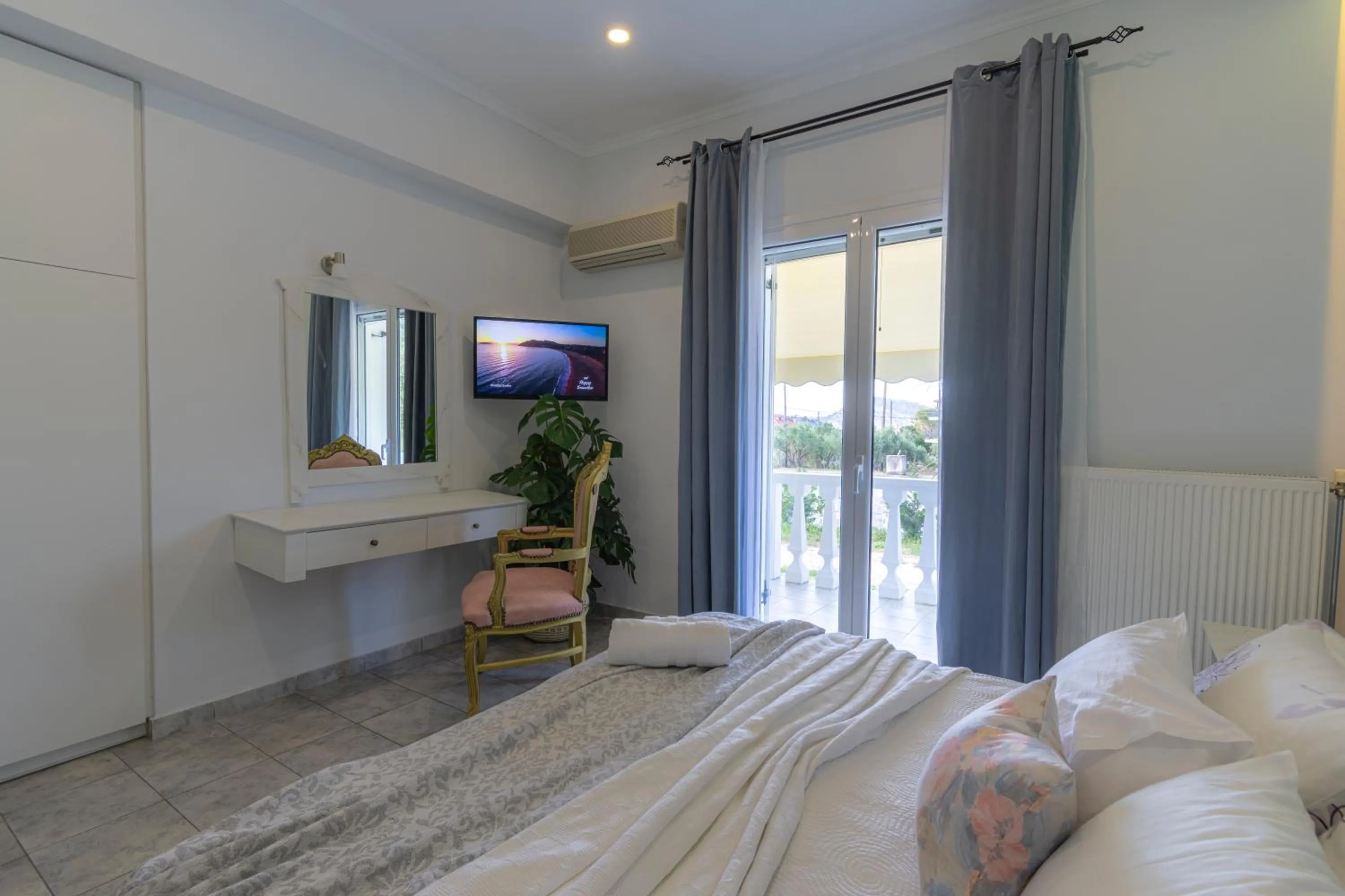 Bed in Villas Margaris