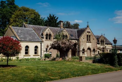 Beechfield House