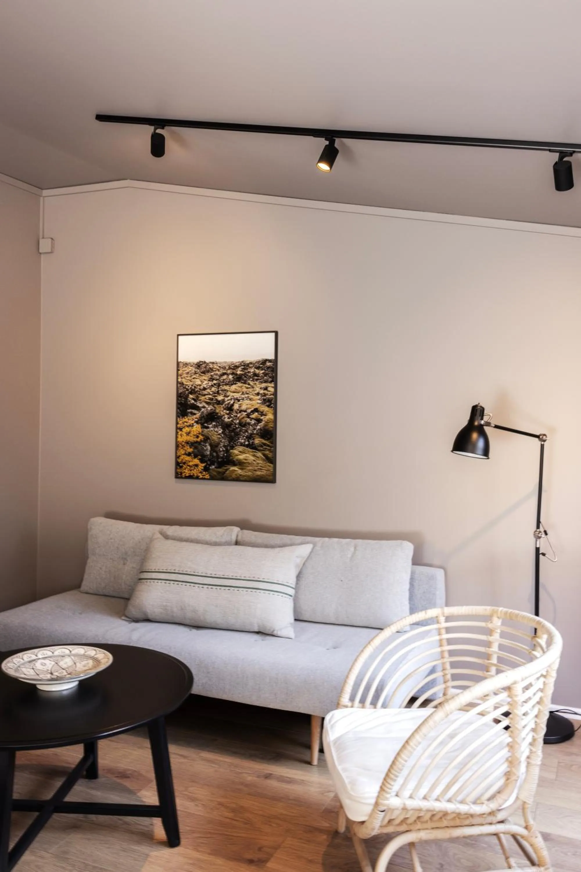 Bed in Rey Apartments