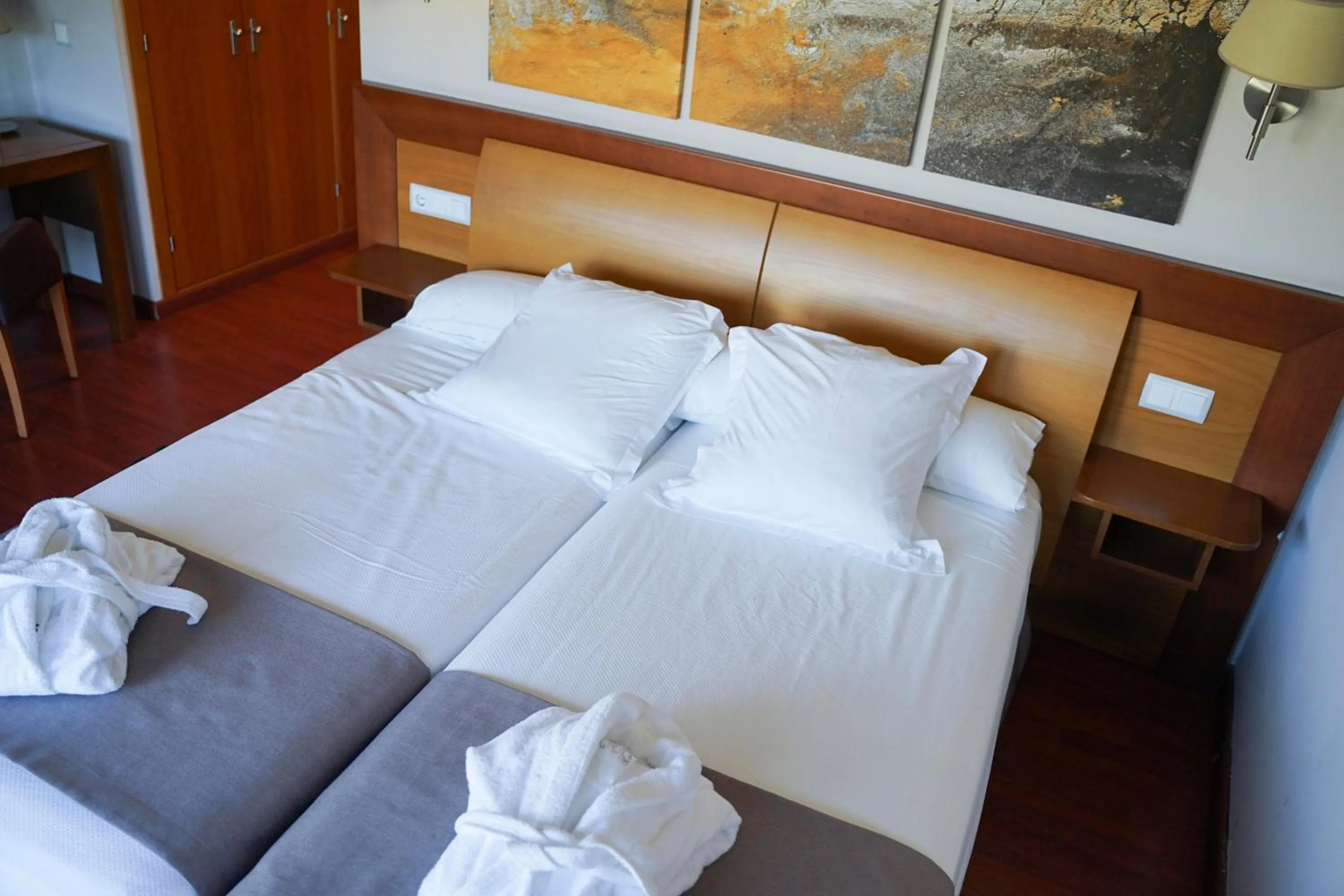 Bed in Salugral Termal Resort