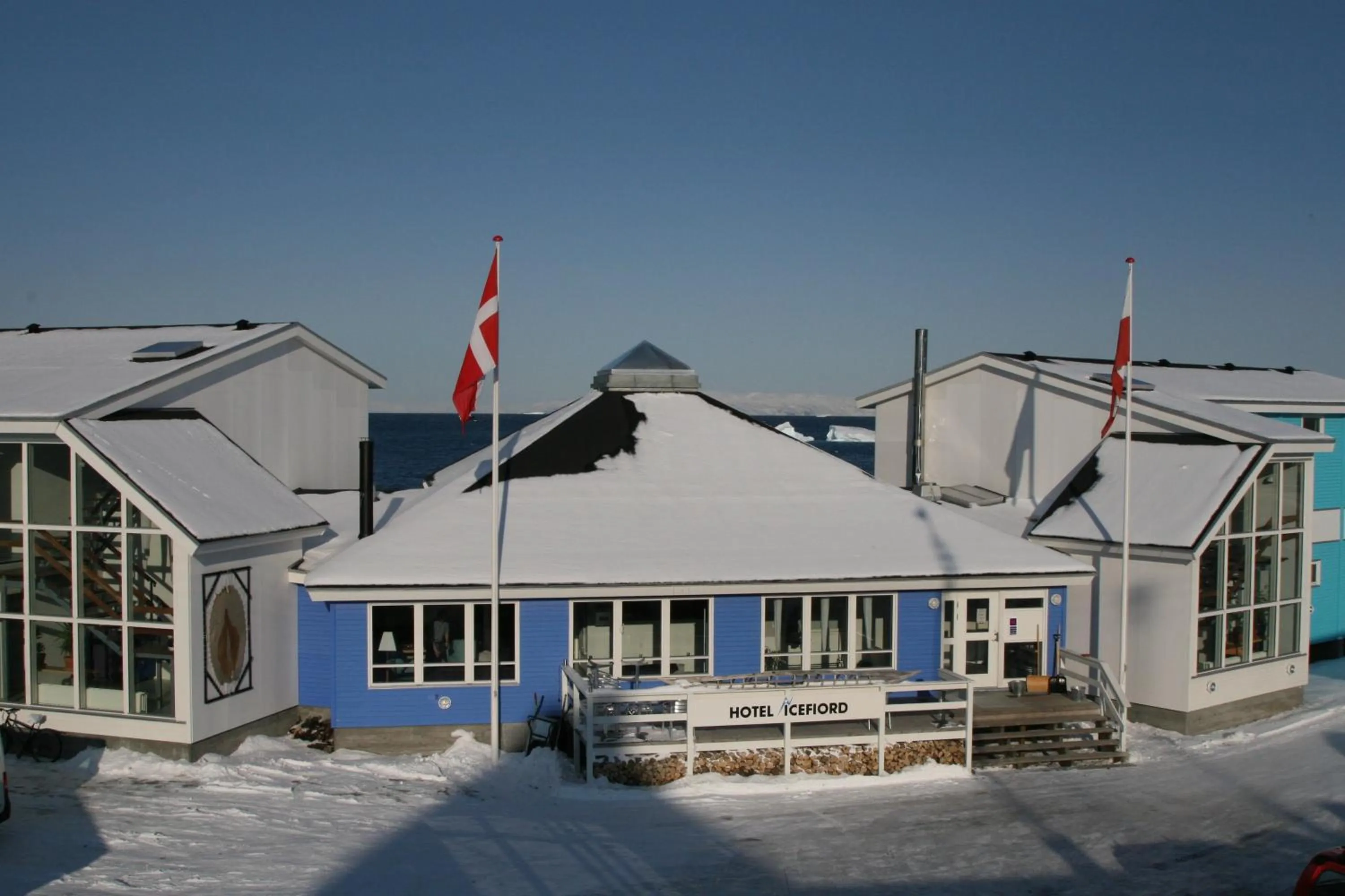 Facade/entrance in Hotel Icefiord