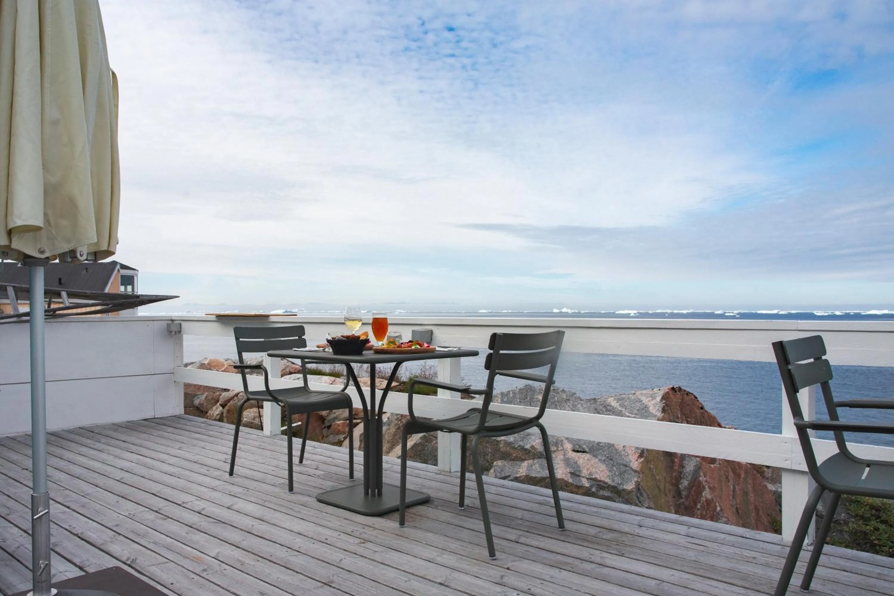 Restaurant/places to eat in Hotel Icefiord