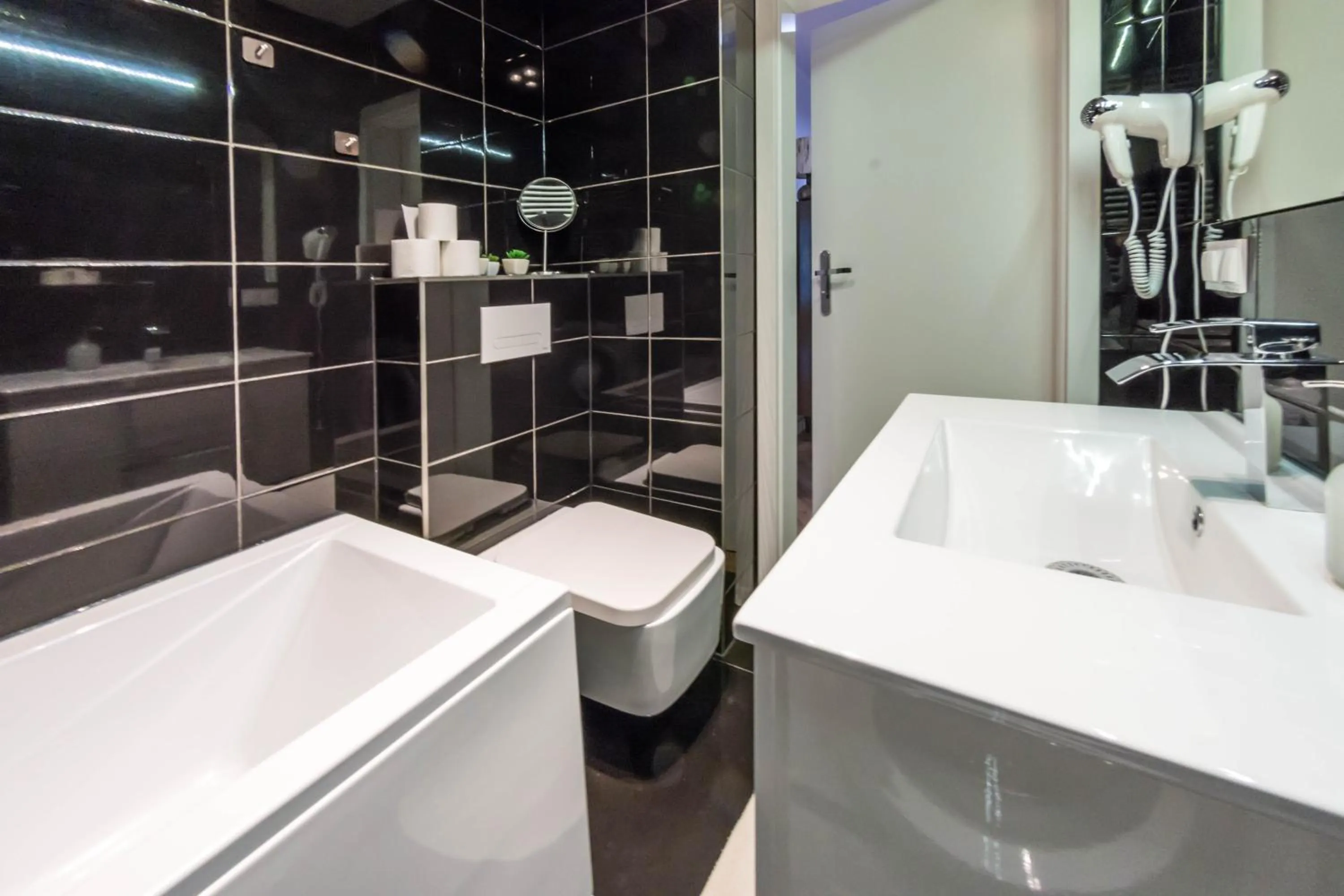 Shower in Apartamenty Izerskie - ul. Cicha 13H-I