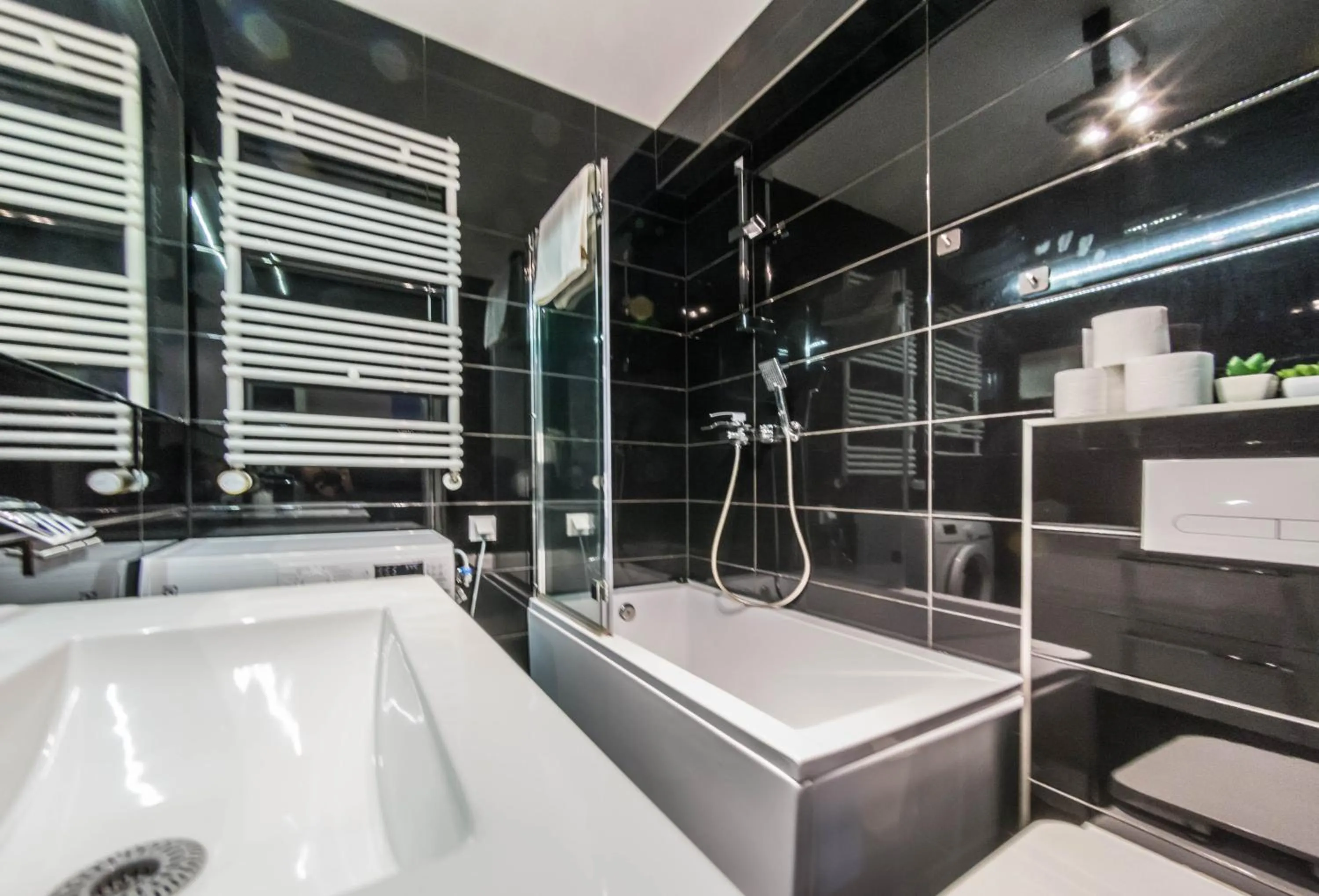 Shower in Apartamenty Izerskie - ul. Cicha 13H-I