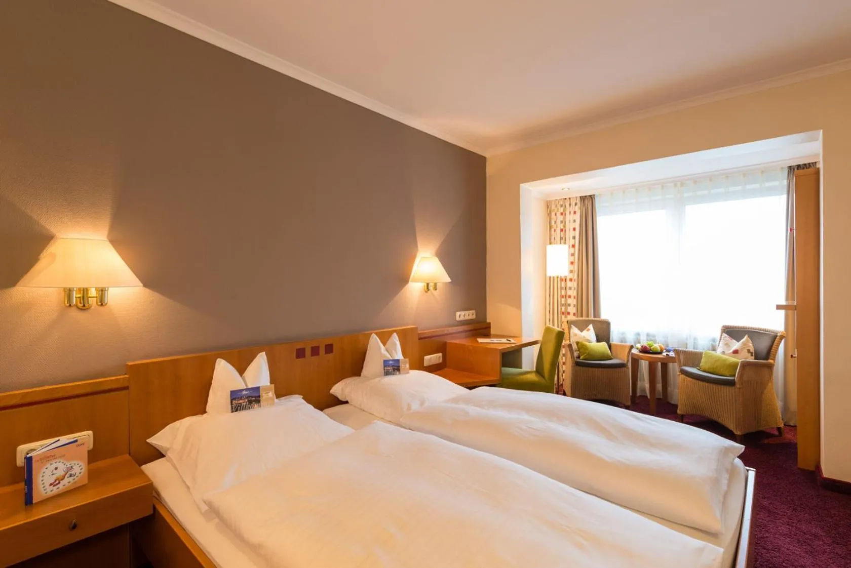 Photo of the whole room, Bed in Hotel Heinz