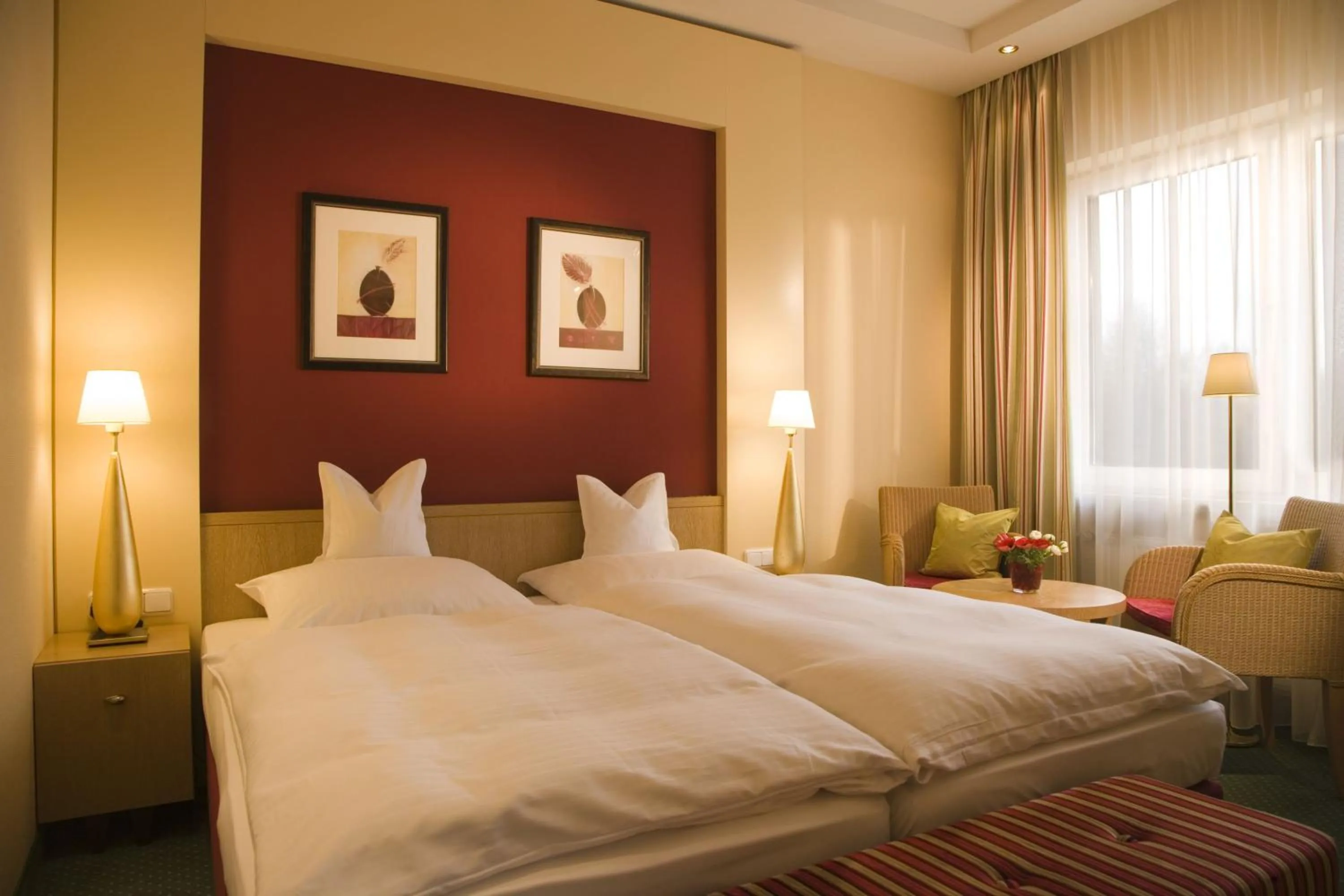 Photo of the whole room, Bed in Hotel Heinz