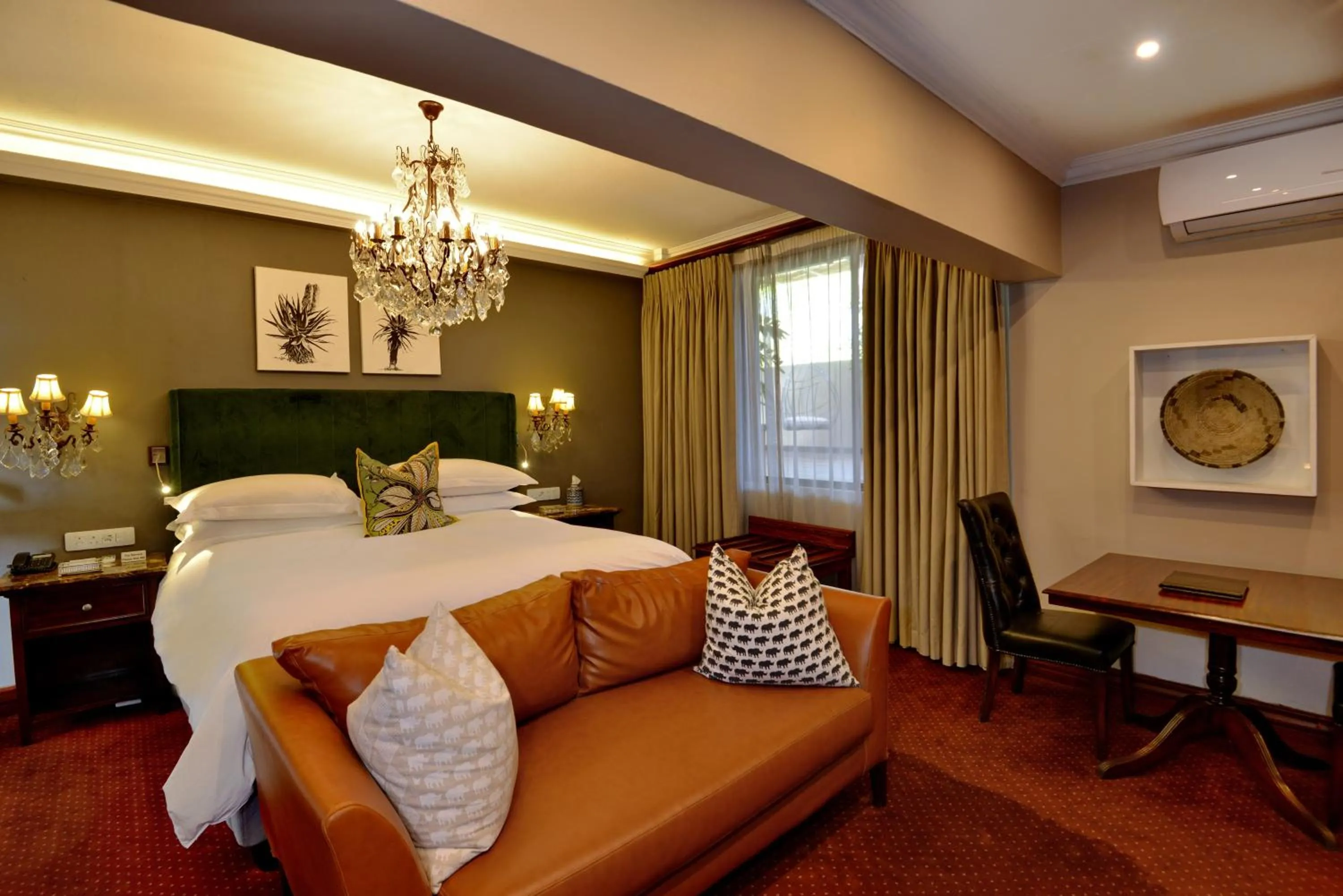 Bedroom, Bed in The Residence