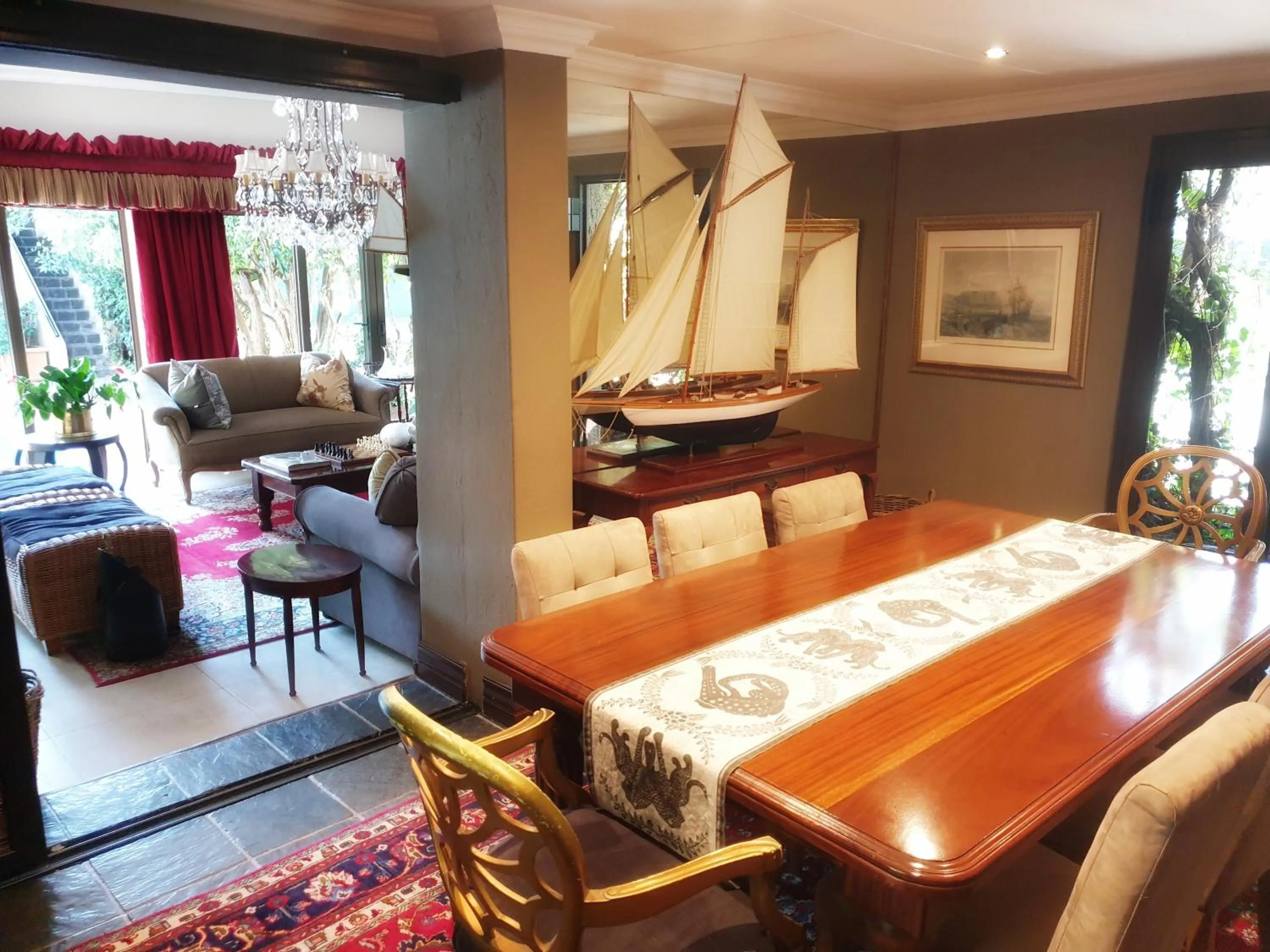 Lounge or bar in The Residence