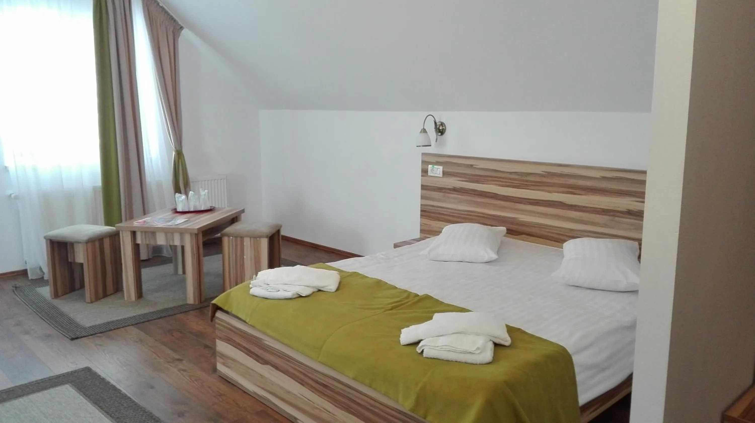 Twin Room in Club Vila Bran