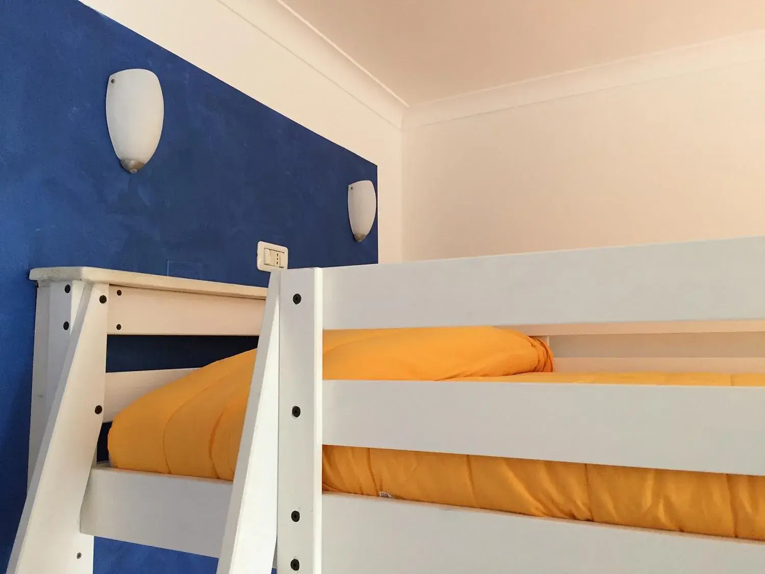 Bunk Bed in Hotel Viking