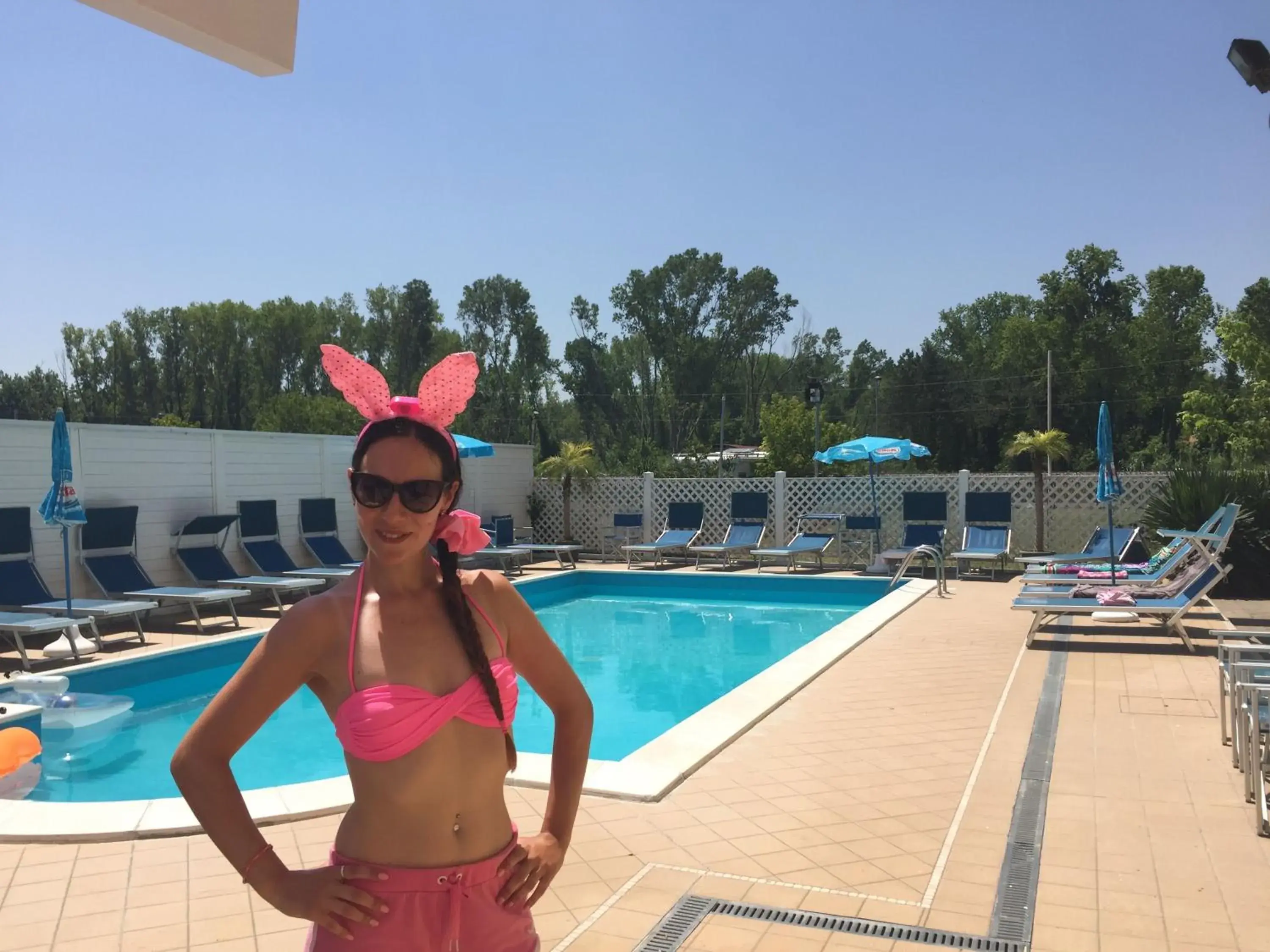 Staff, Swimming Pool in Hotel Viking