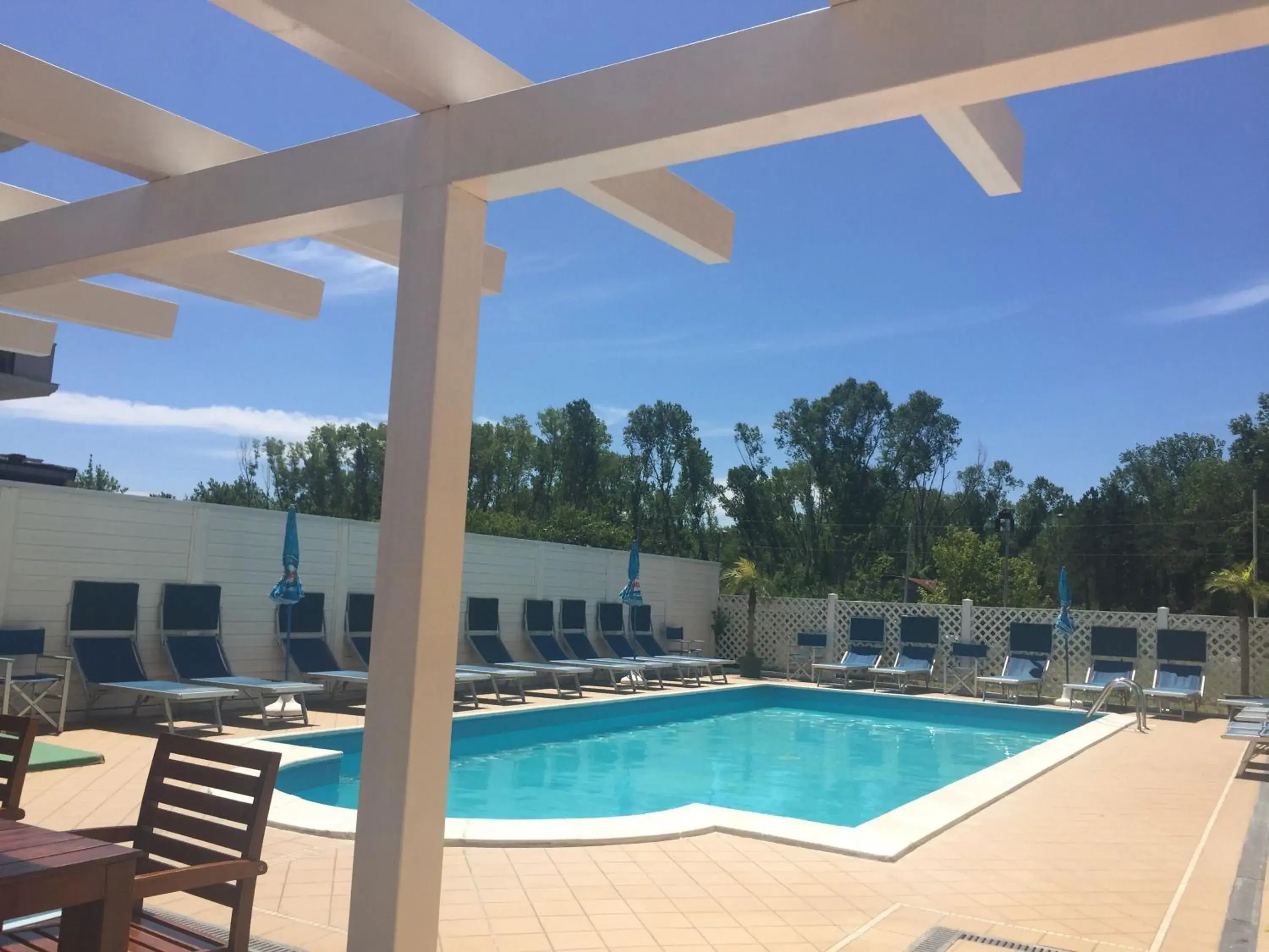 Swimming Pool in Hotel Viking