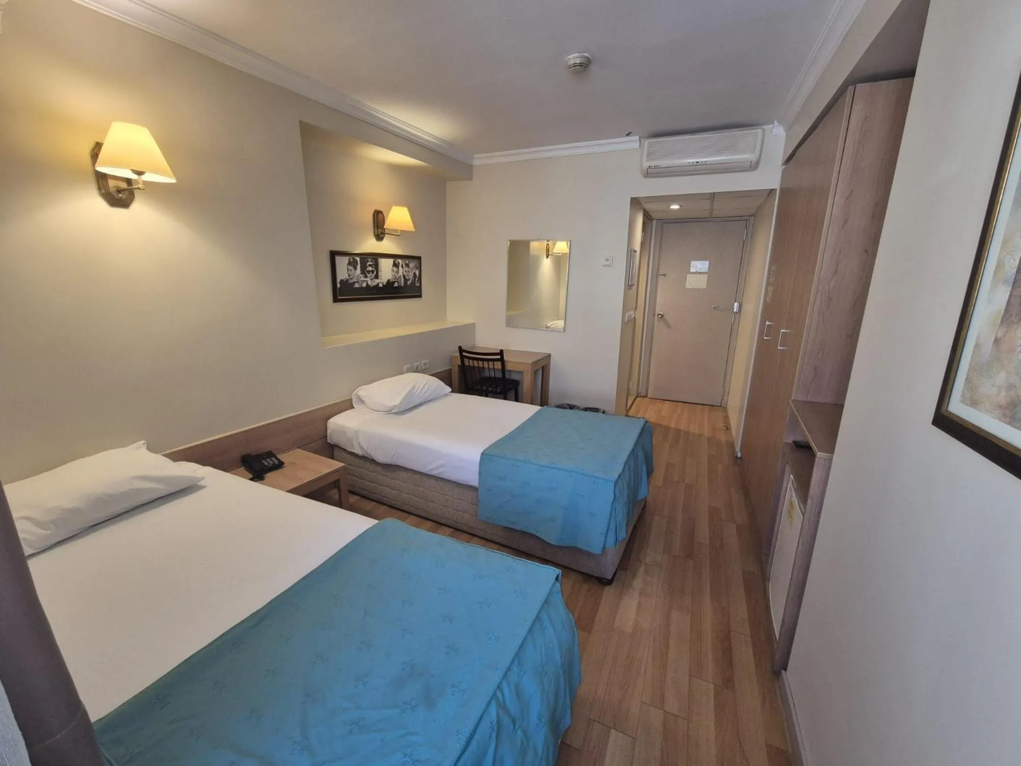 Bed in Haydarpasa Hotel