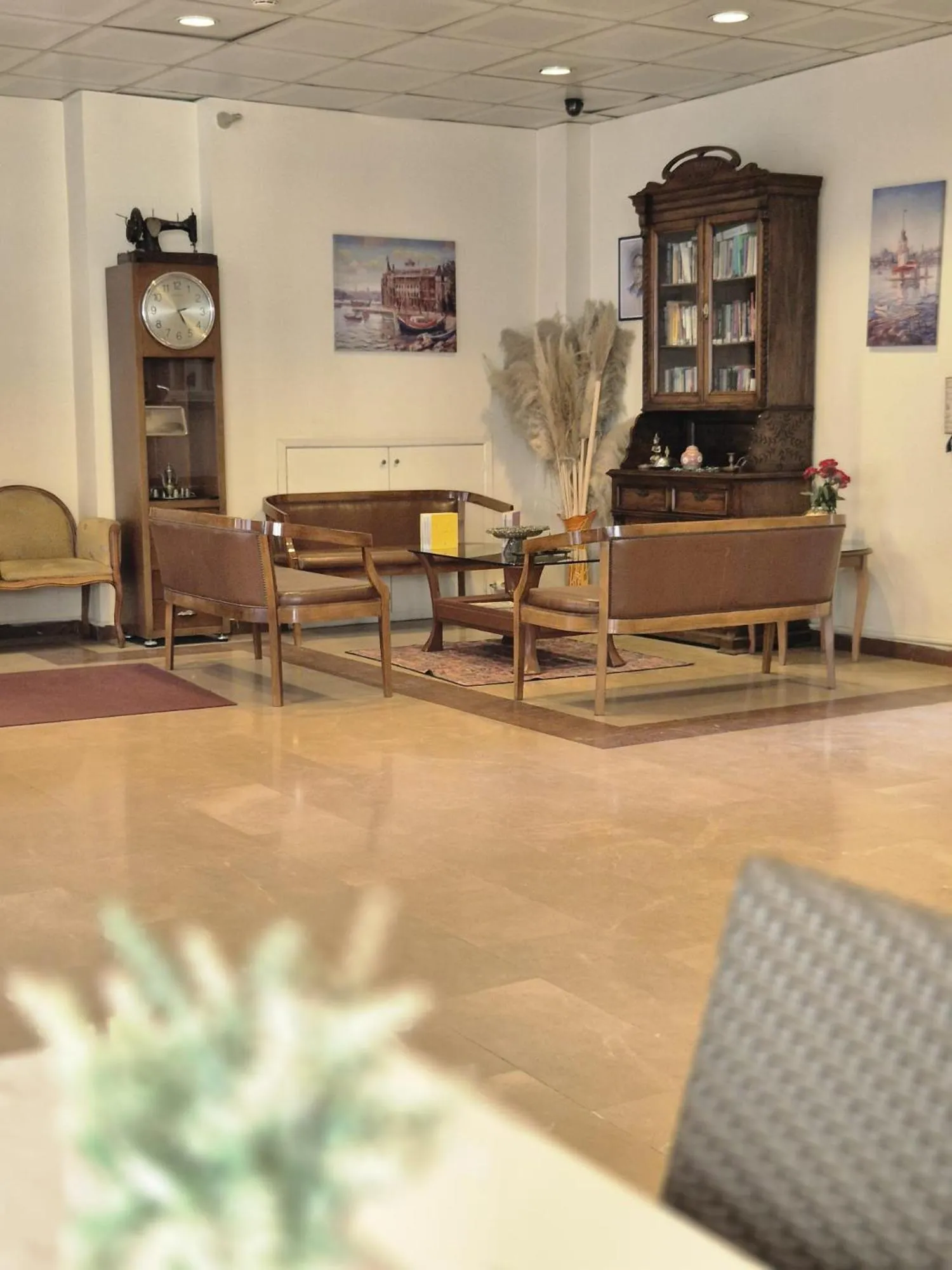 Library in Haydarpasa Hotel