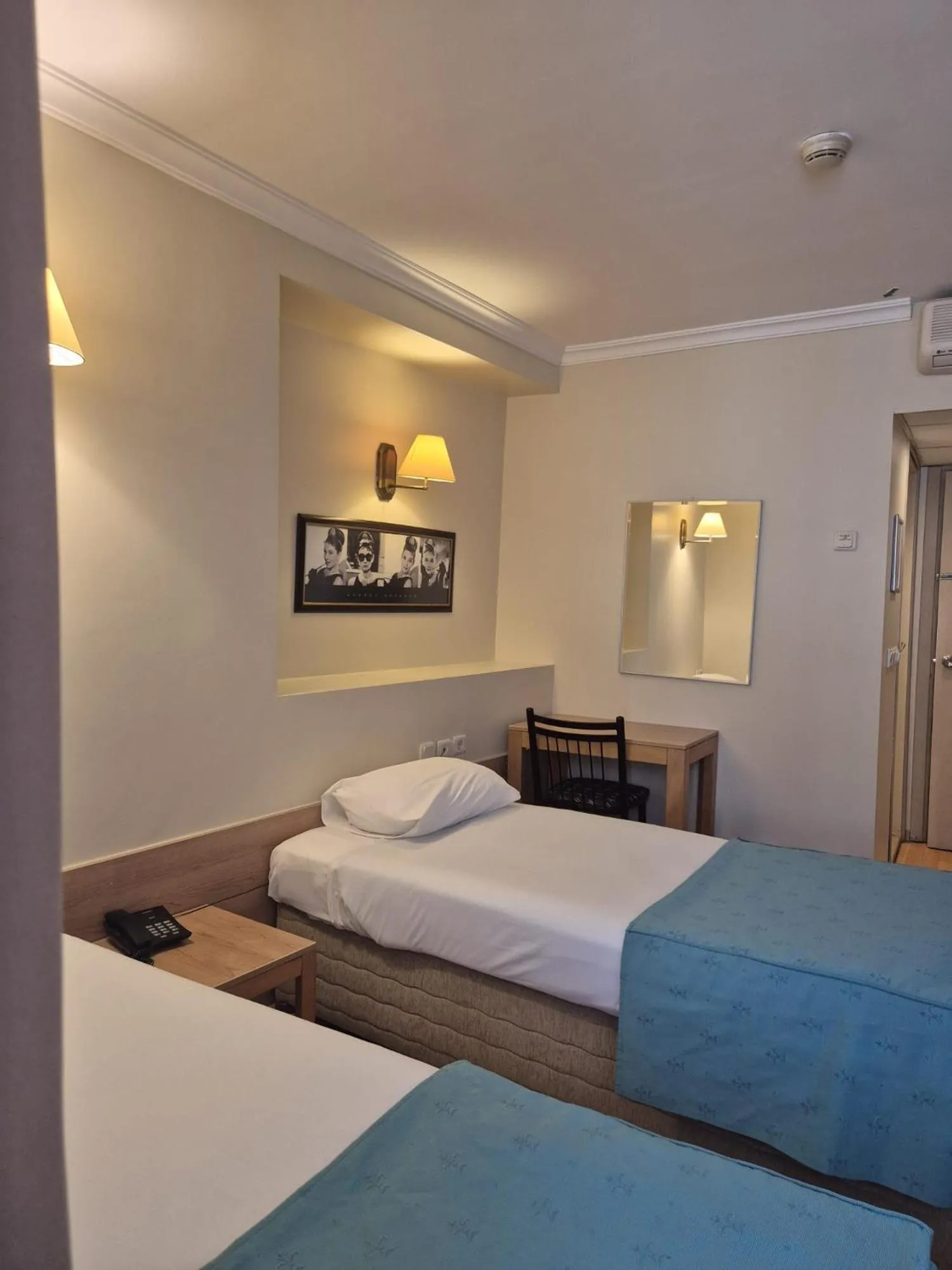 Bed in Haydarpasa Hotel