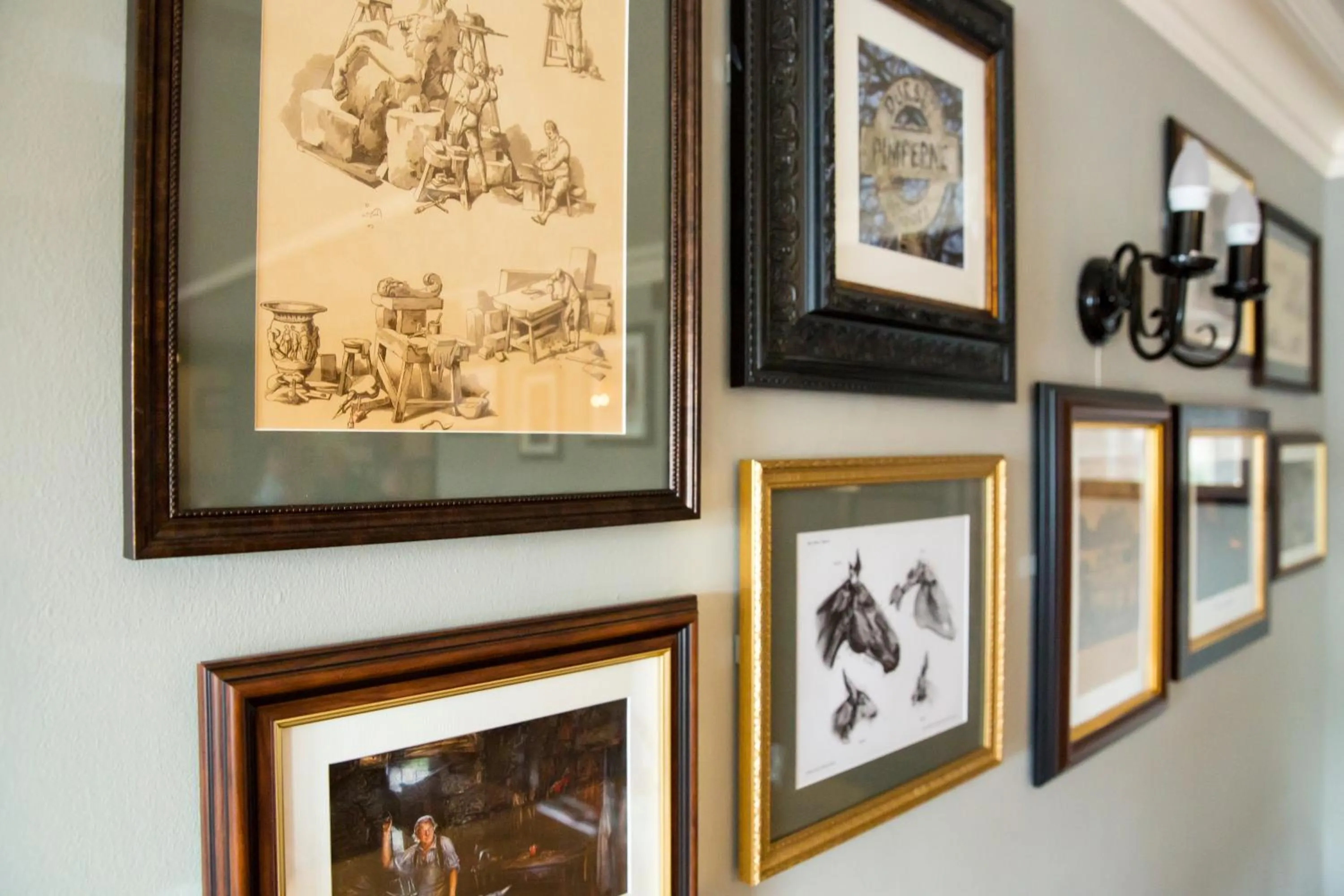 Decorative detail in The Anvil Inn