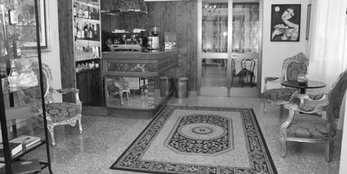 Lounge or bar in Hotel Miramonti