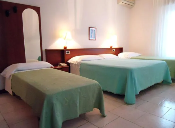 Photo of the whole room, Bed in Hotel Miramonti