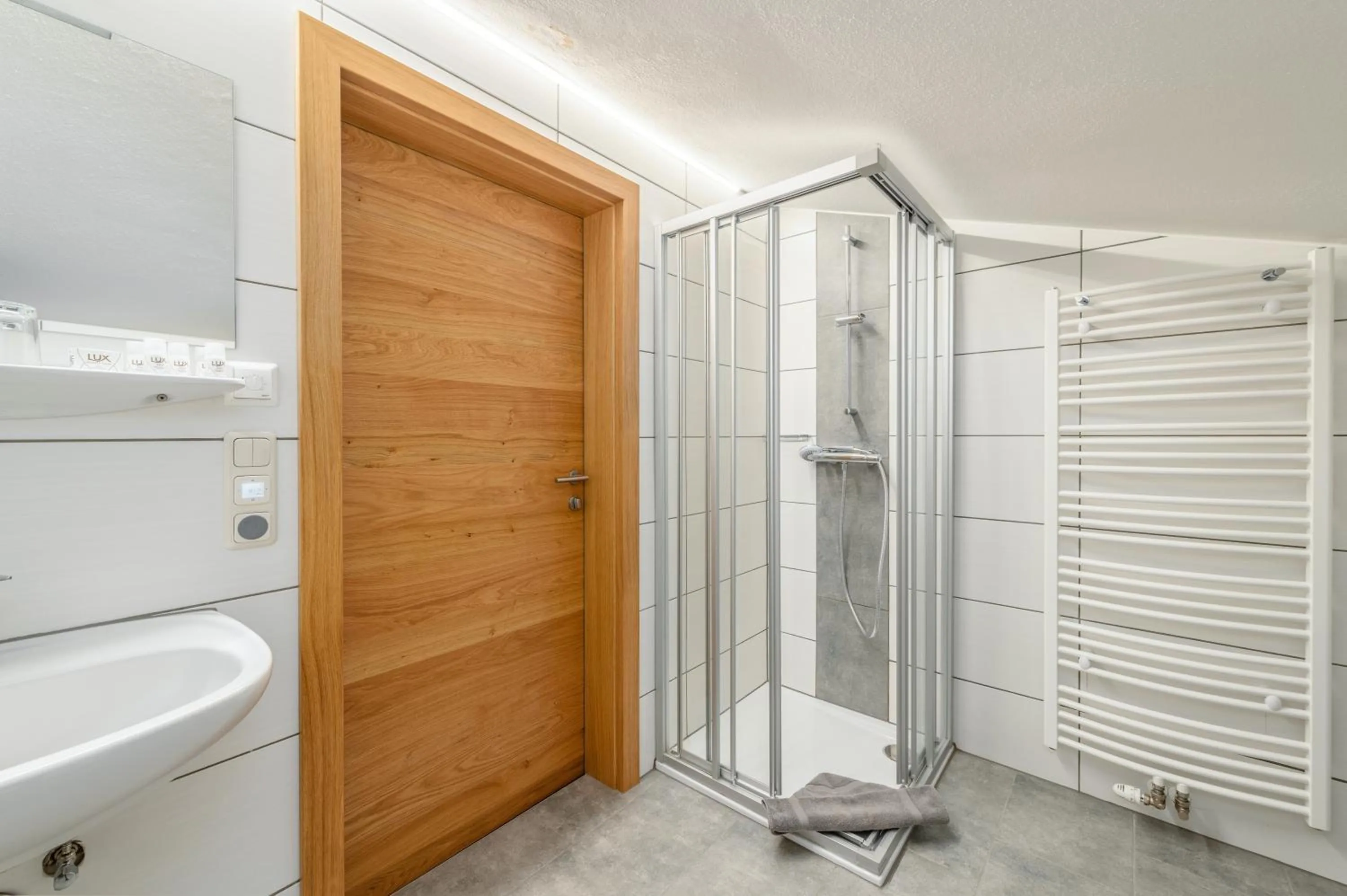 Bathroom in Panoramahotel Stocker