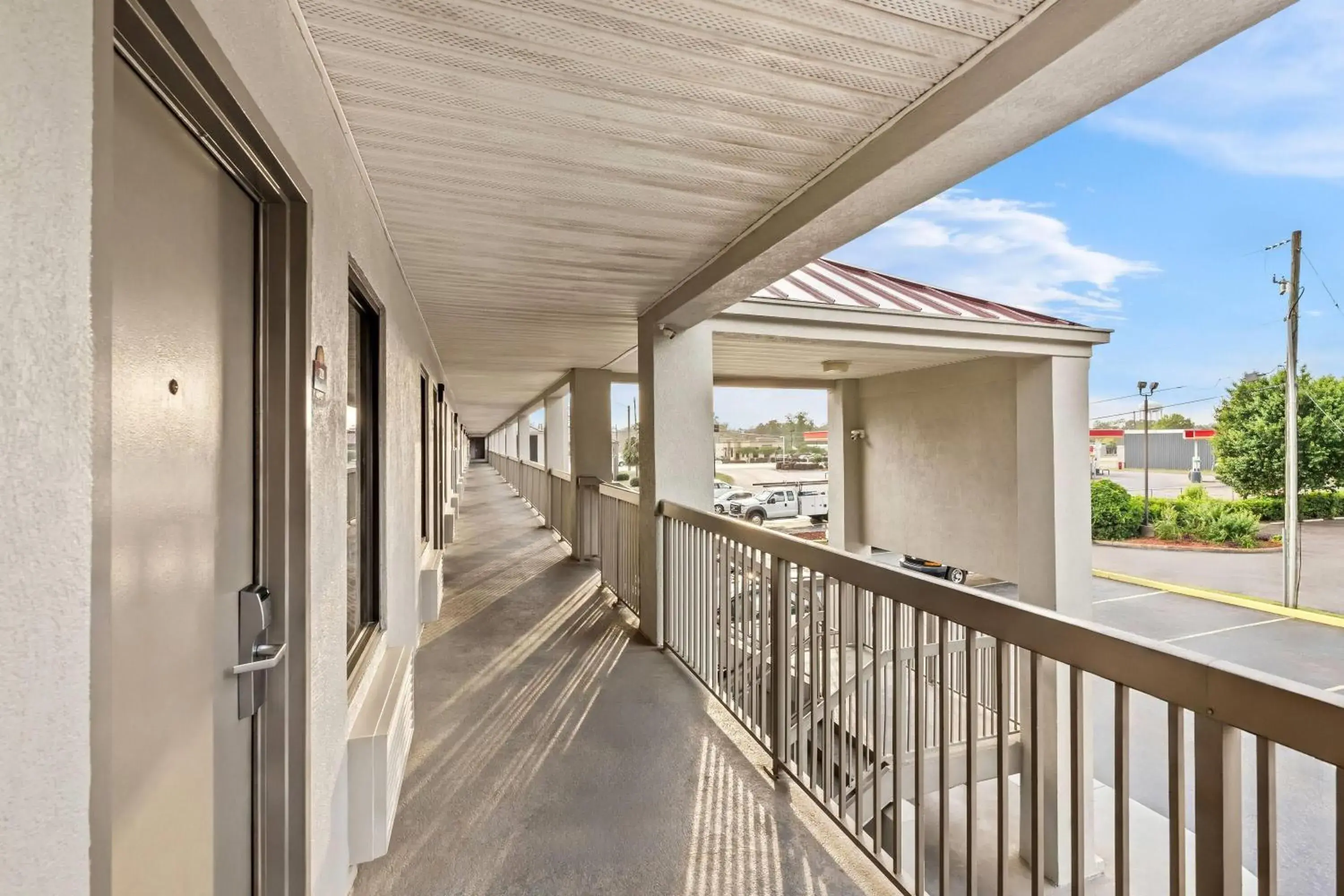 Property building in Days Inn by Wyndham Bainbridge Property building in Days Inn by Wyndham Bainbridge