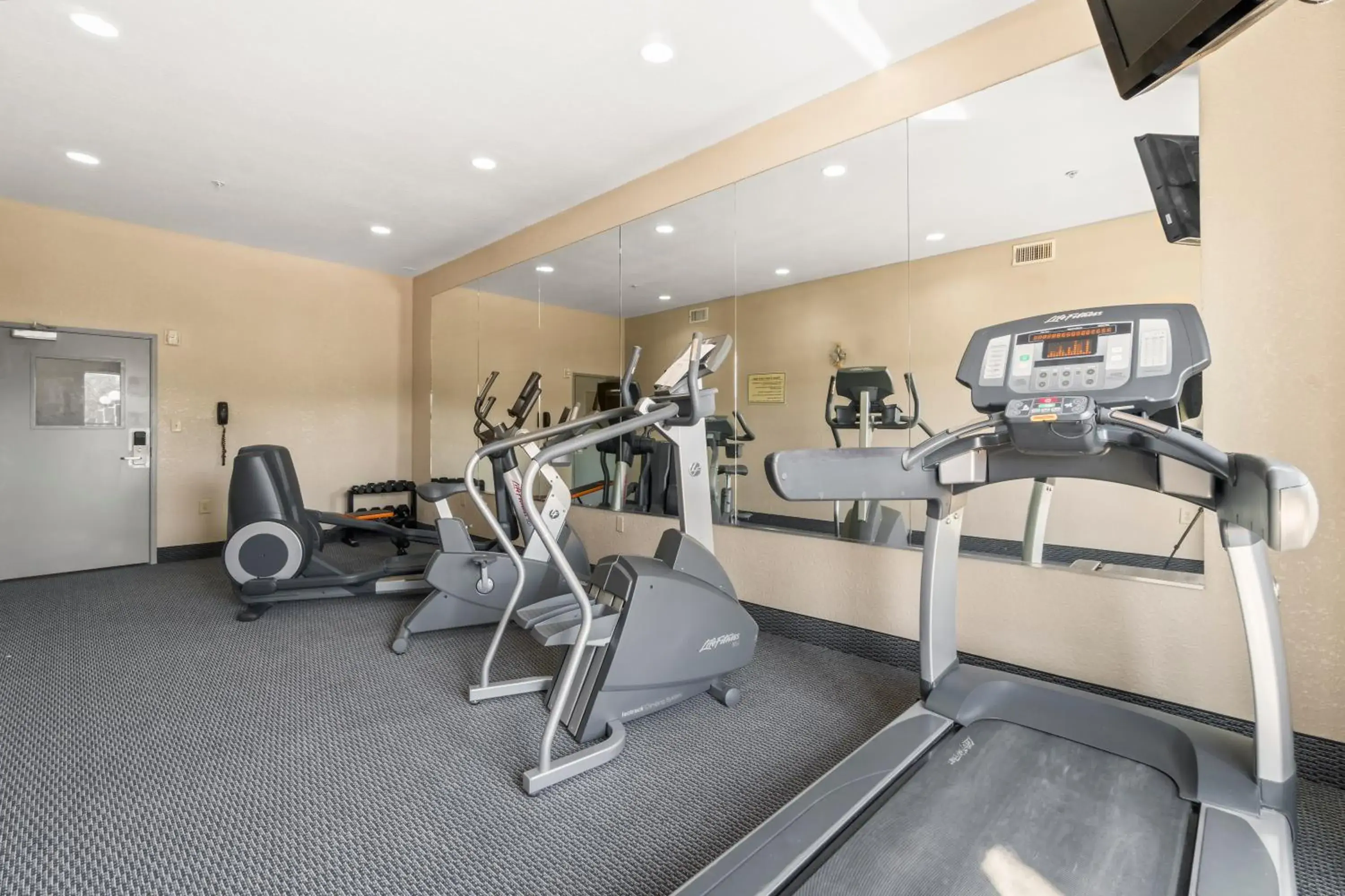 Fitness centre/facilities in Americas Best Value Inn & Suites-Livingston Fitness centre/facilities in Americas Best Value Inn & Suites-Livingston
