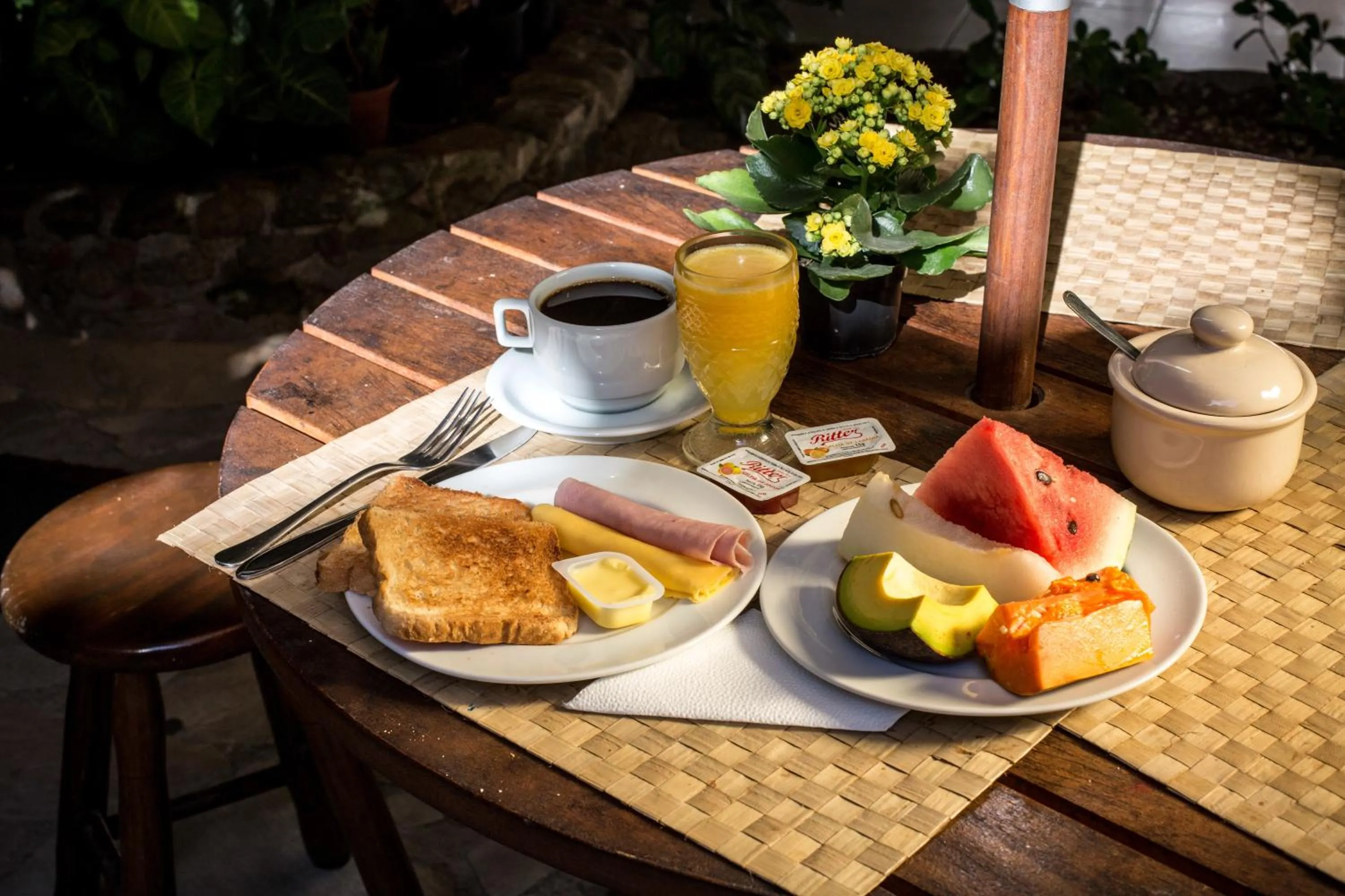 Breakfast in Pousada Marendaz