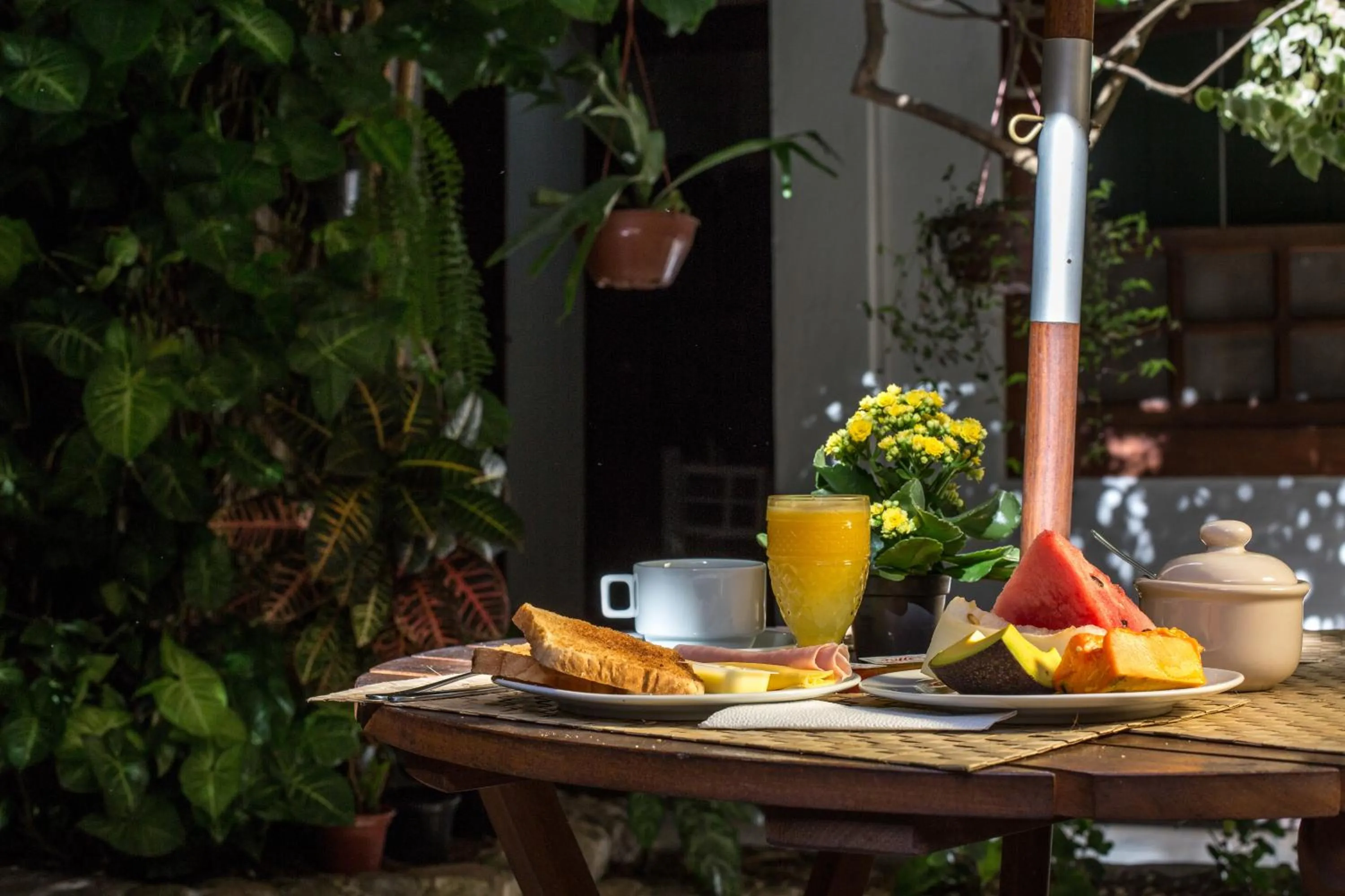 Breakfast in Pousada Marendaz