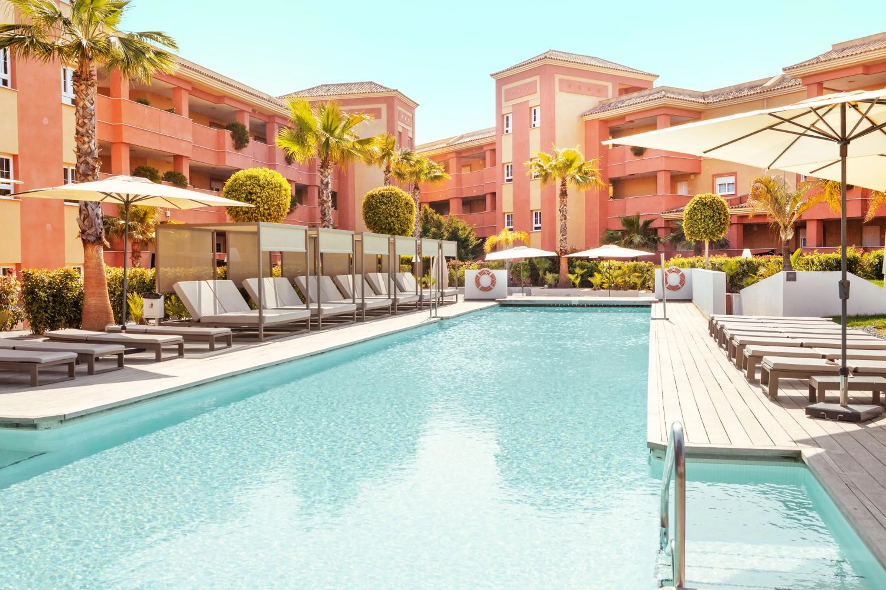 Swimming pool in Ama Islantilla Resort