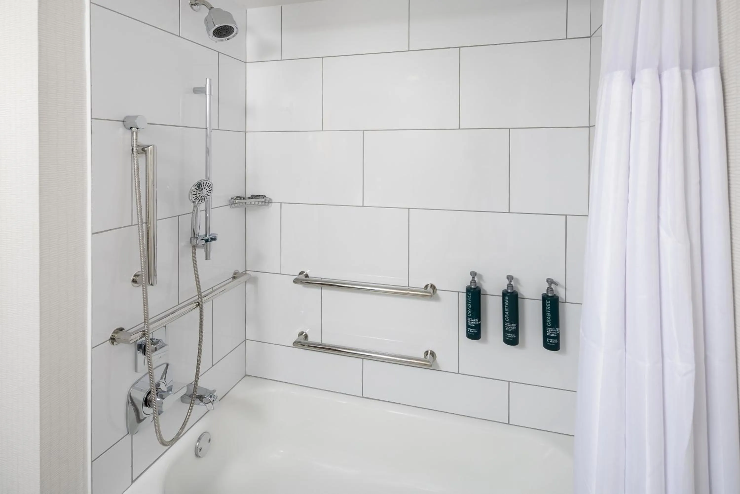 Bathroom in DoubleTree by Hilton Murfreesboro