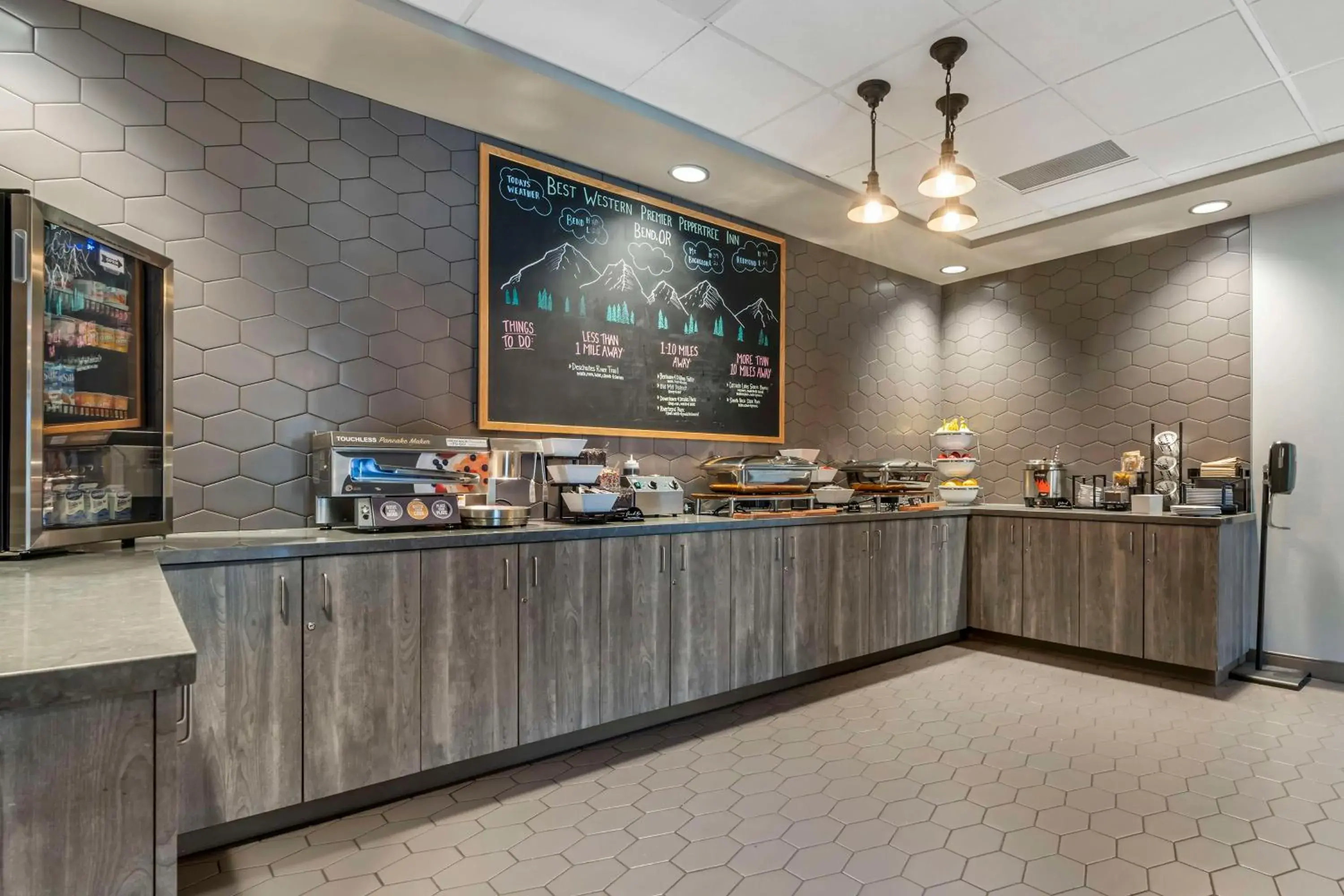 Breakfast in Hotel Peppertree Bend, BW Premier Collection Breakfast in Hotel Peppertree Bend, BW Premier Collection