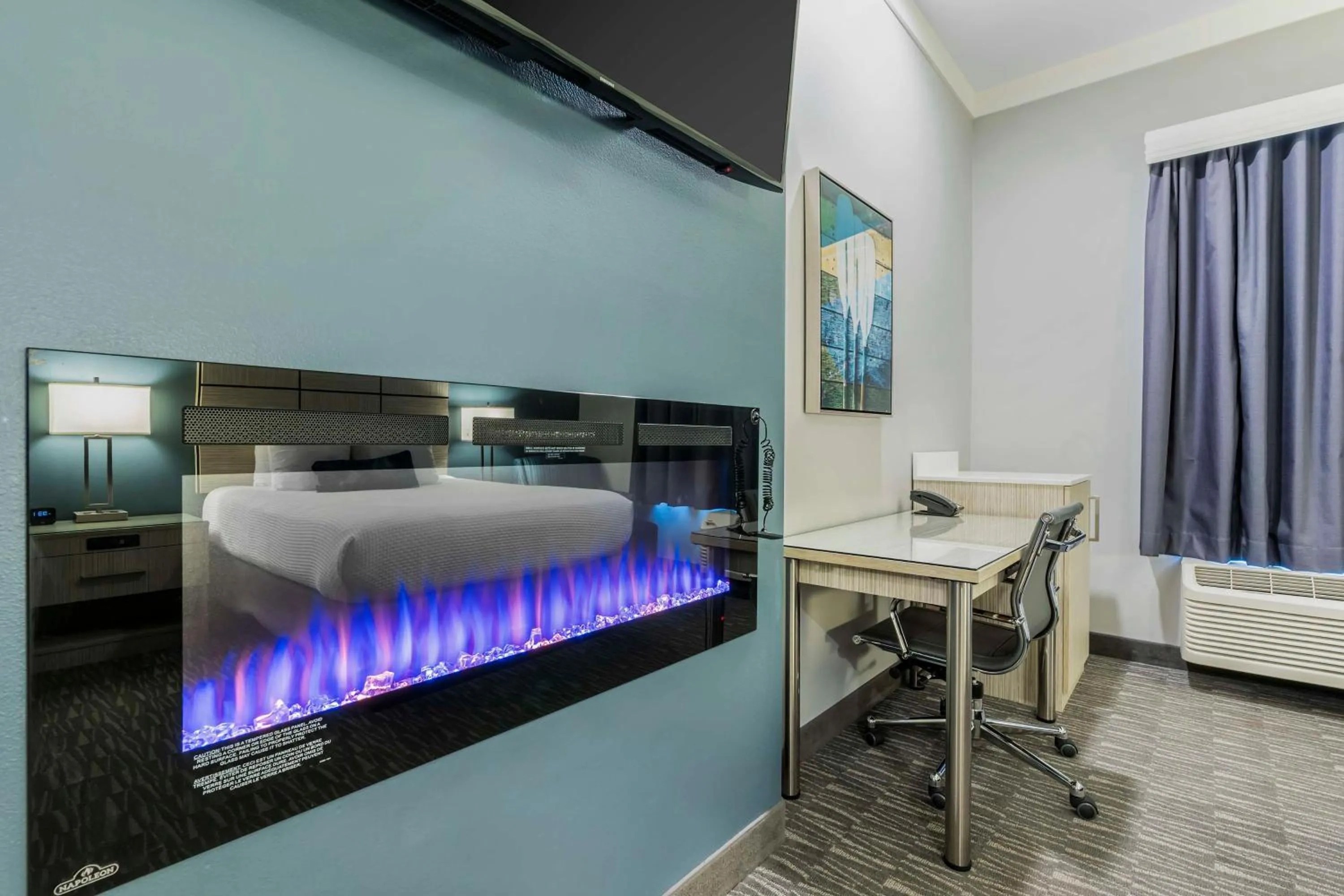 Other, Bed in Hotel Peppertree Bend, BW Premier Collection