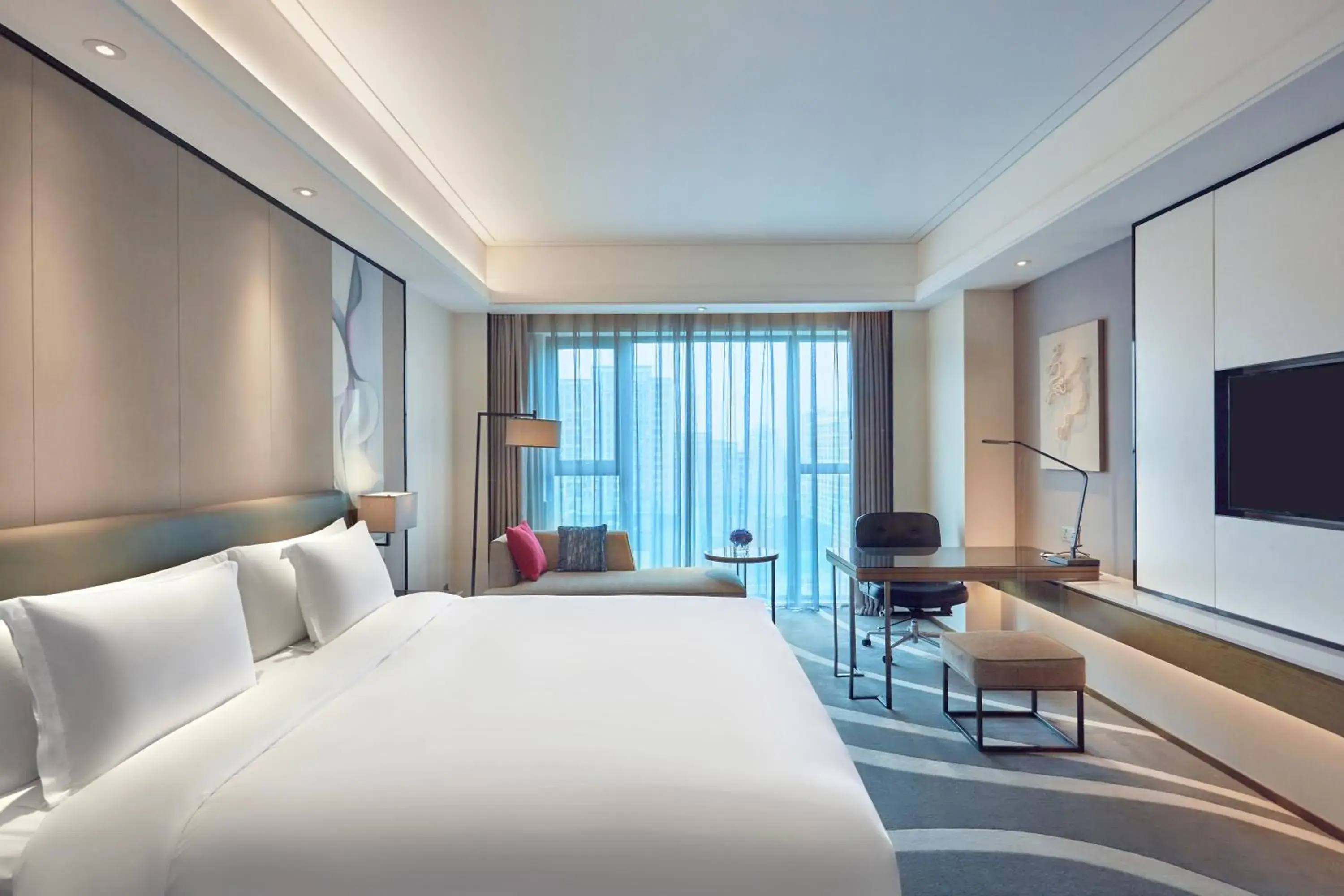 Standard King Room in Crowne Plaza Hangzhou Qiantang Standard King Room in Crowne Plaza Hangzhou Qiantang