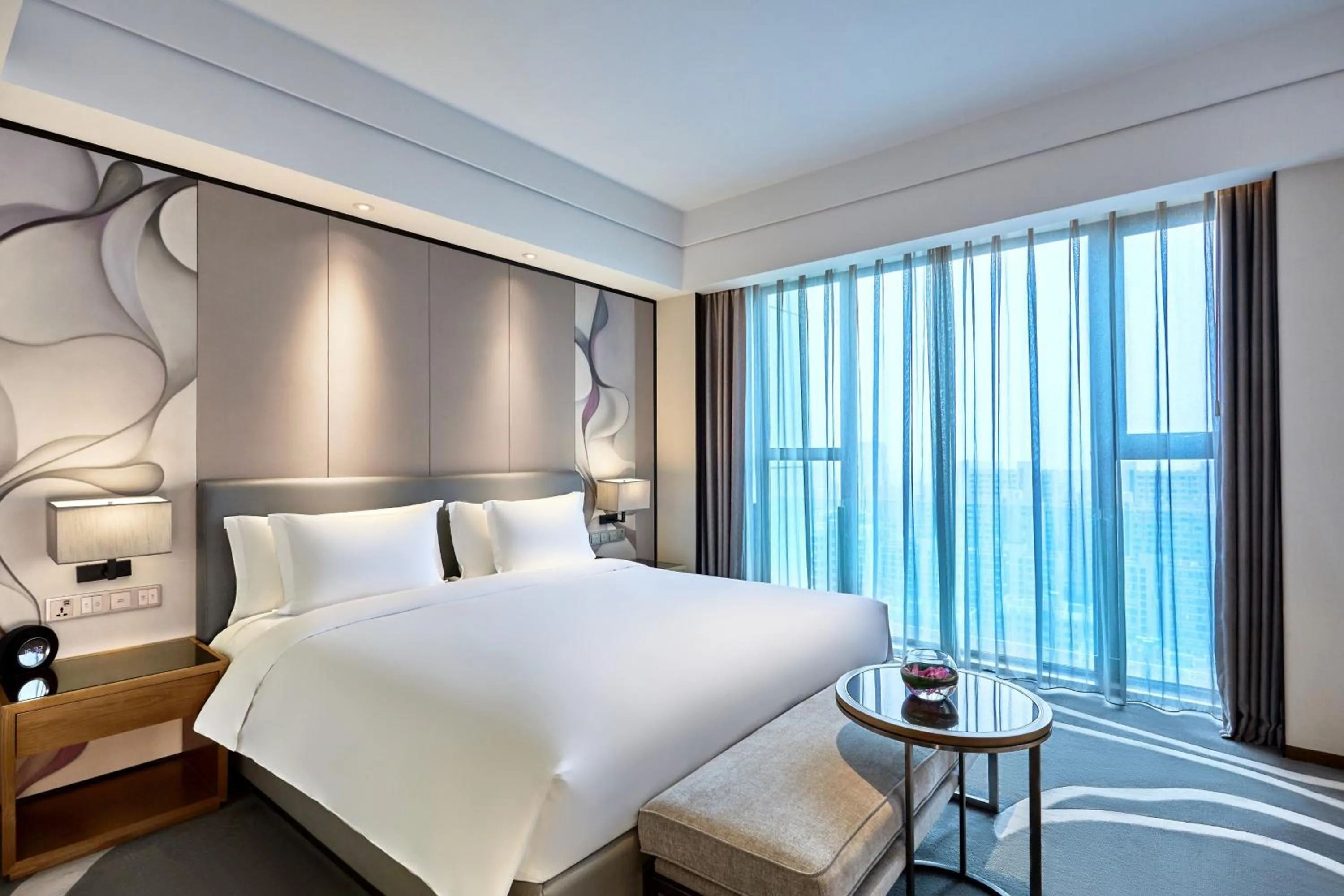 Bedroom, Bed in Crowne Plaza Hangzhou Qiantang
