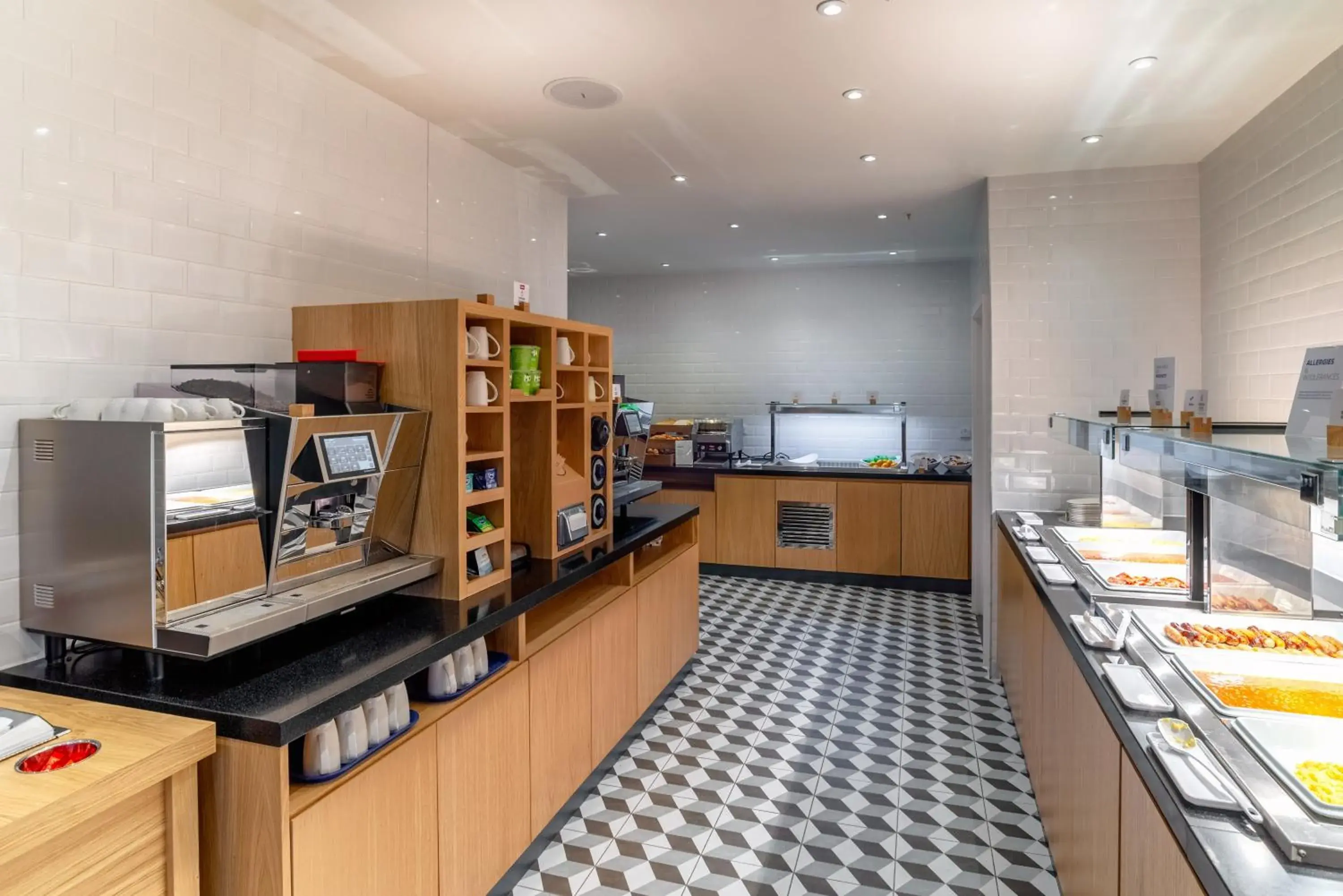 Breakfast in Holiday Inn Express - London Heathrow T4 by IHG Breakfast in Holiday Inn Express - London Heathrow T4 by IHG