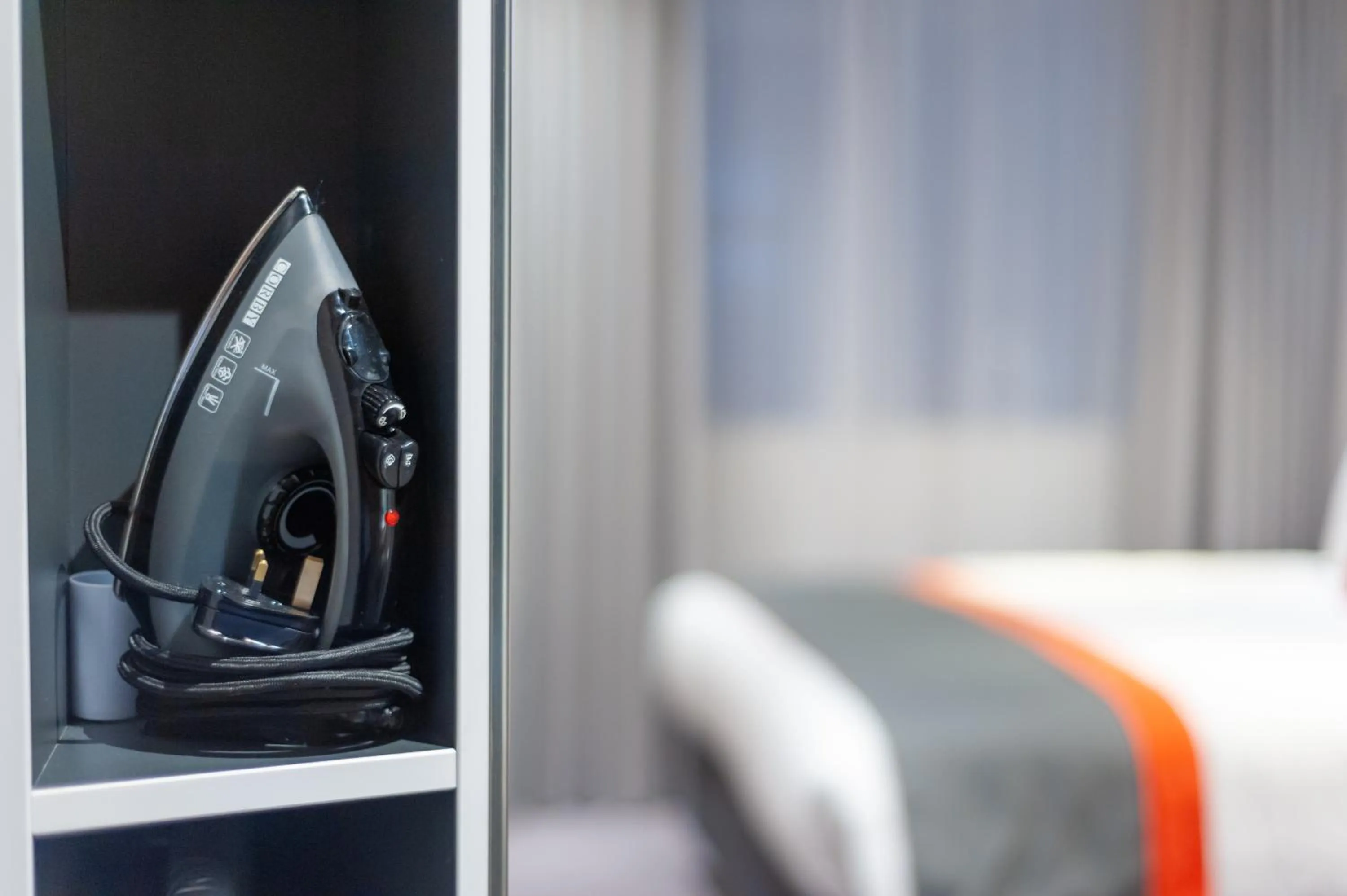 Area and facilities, Bed in Holiday Inn Express - London Heathrow T4 by IHG